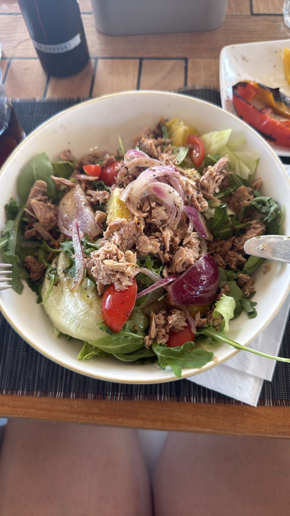 Tuna salad bowl