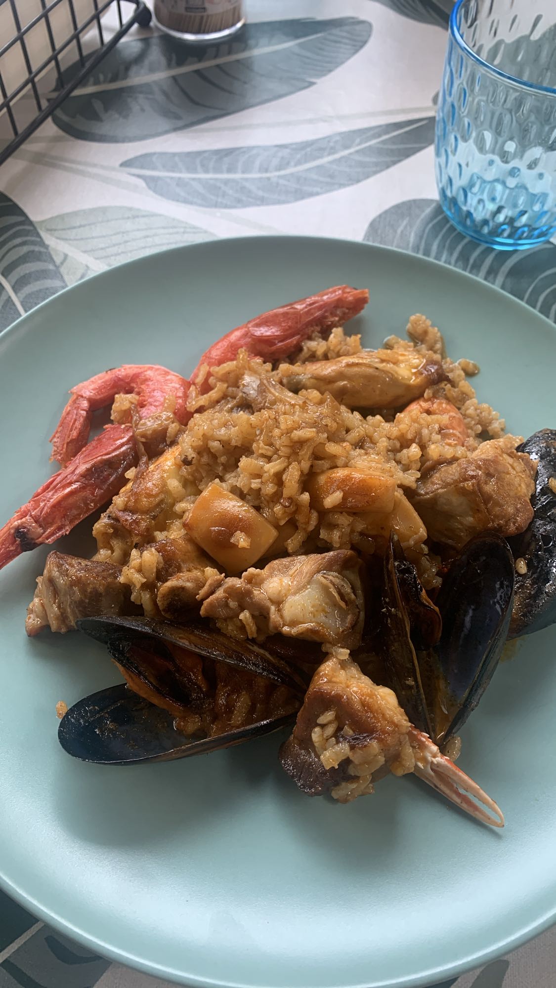Paella mixta