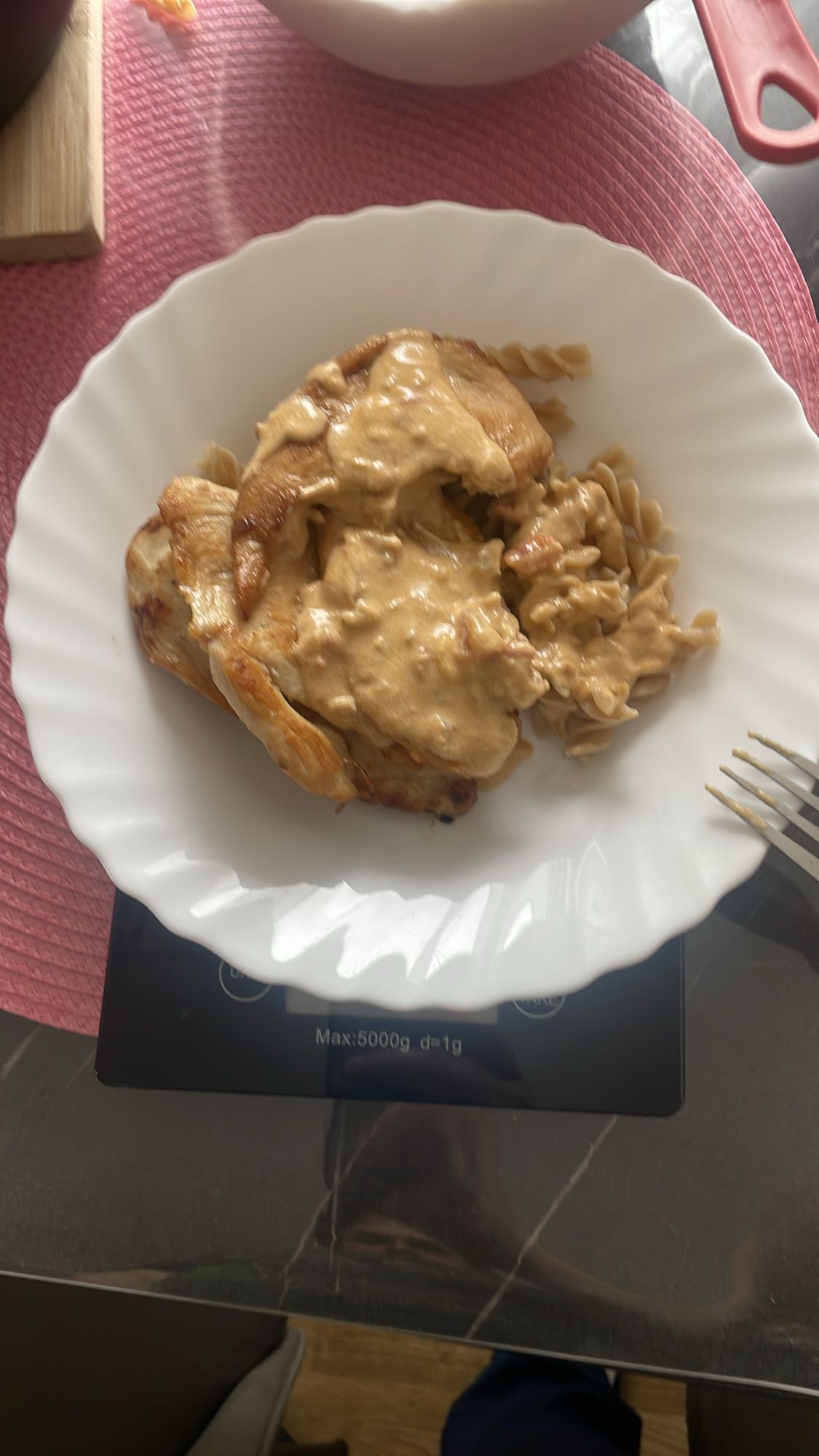 Kyckling med pastasås