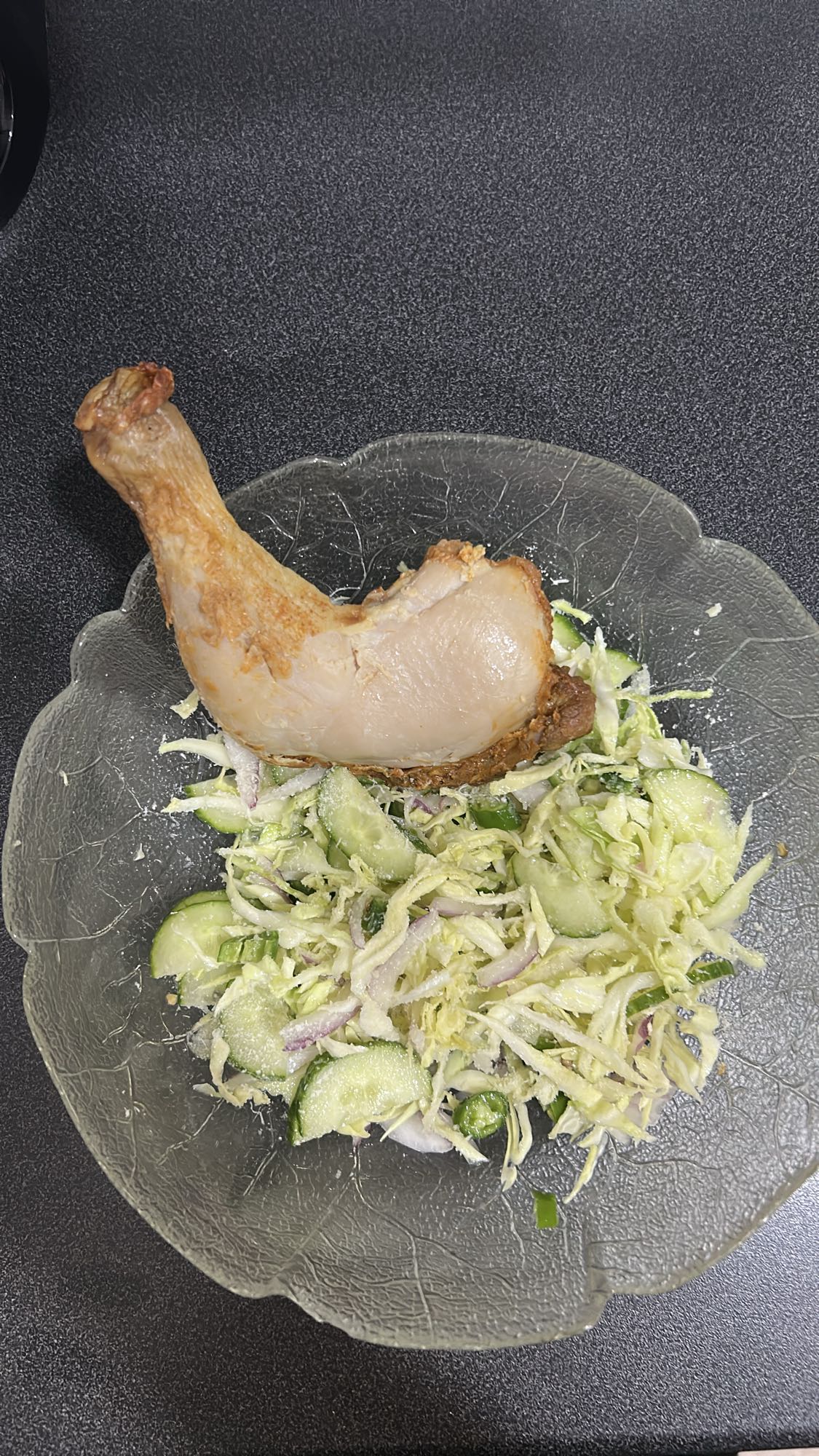 Kyllinglår med salat