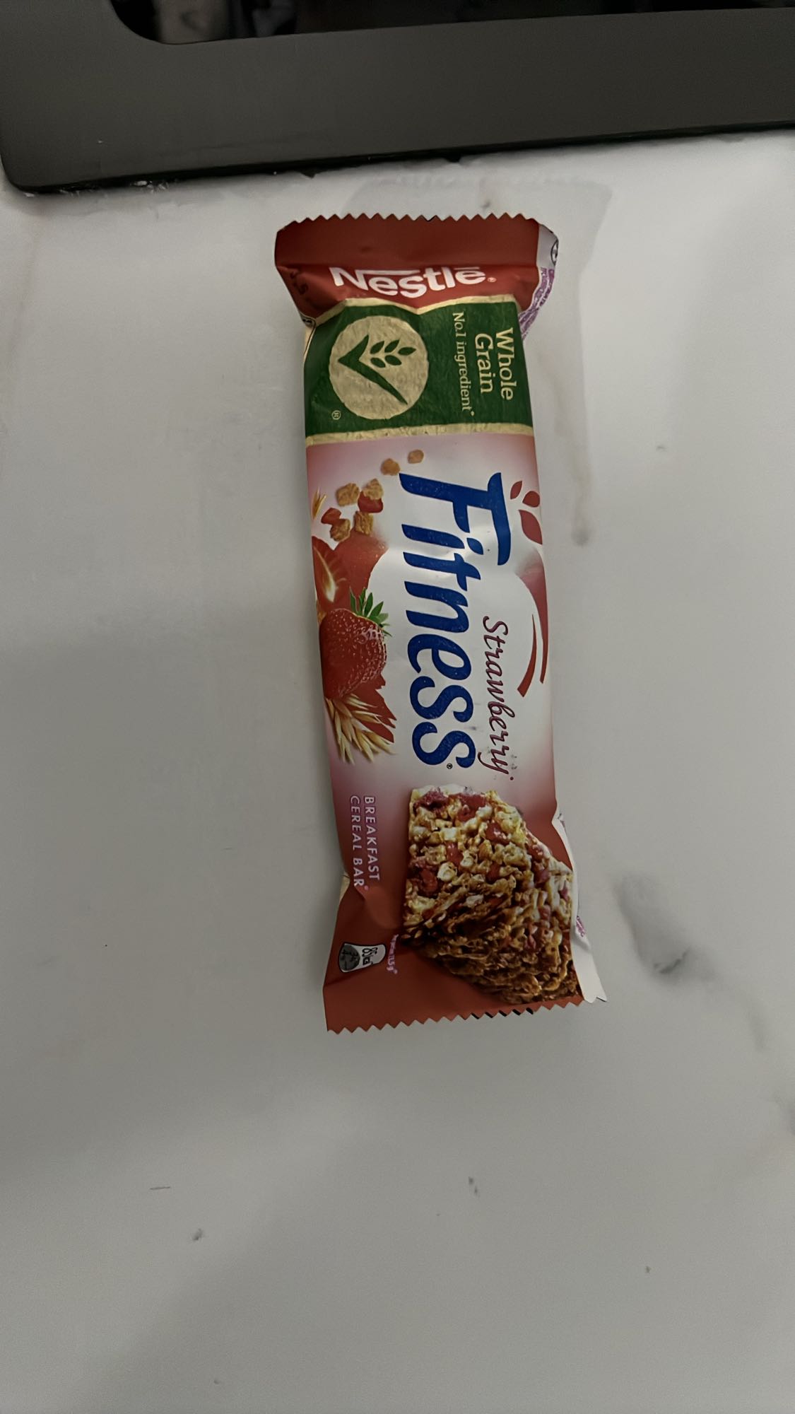 Նեստլե Ֆիթնես ելակով բատոն