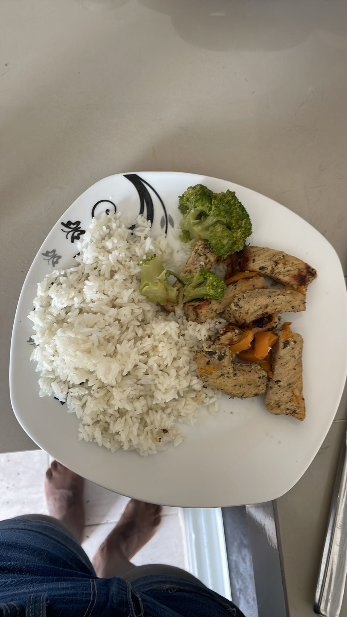 Pollo con arroz y brócoli