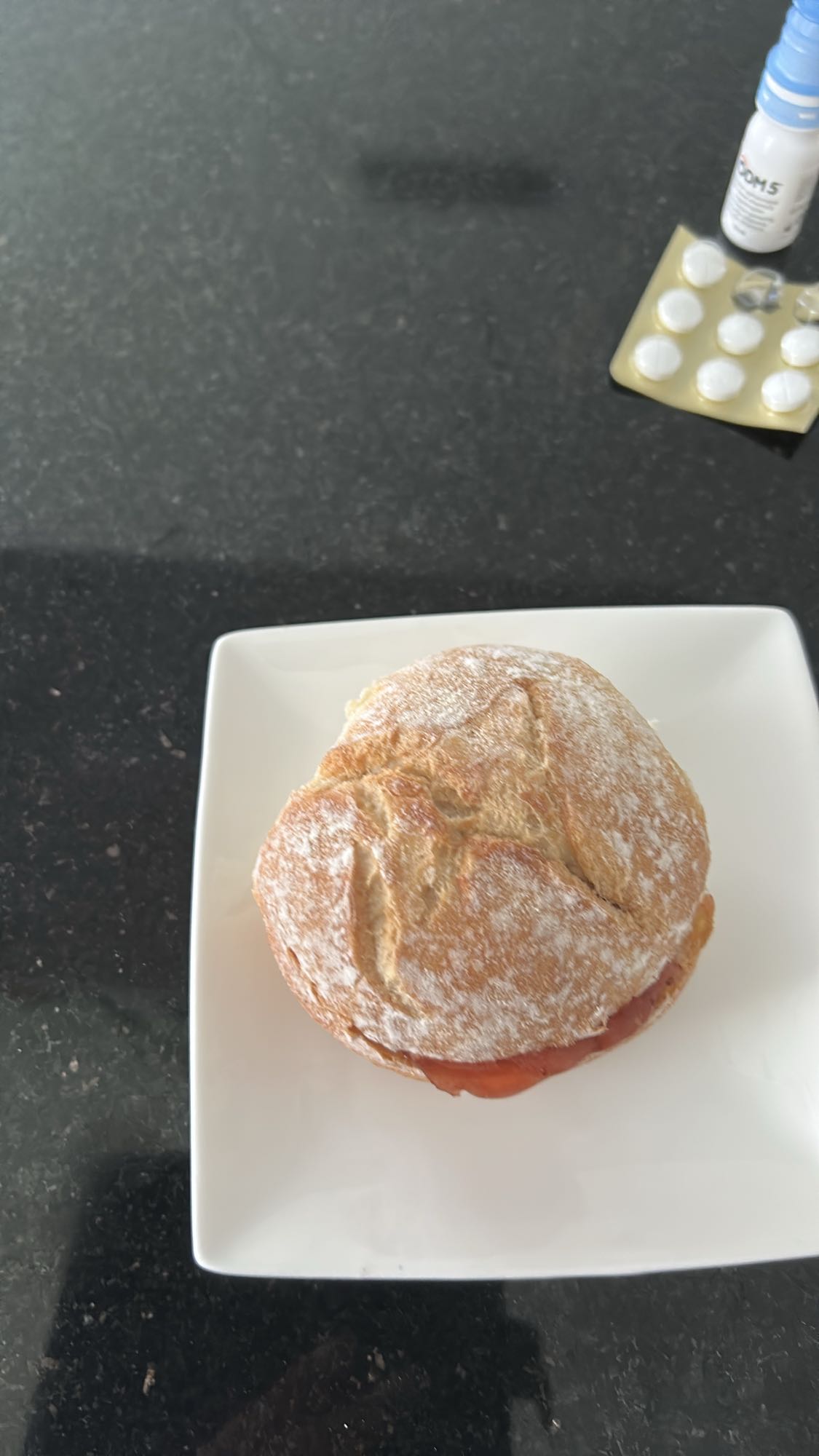 Brötchen mit Schinken