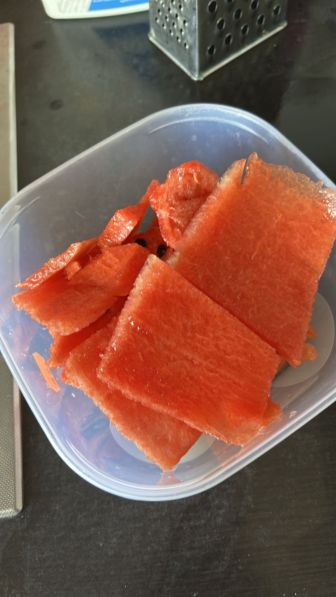 Felii de pepene roșu