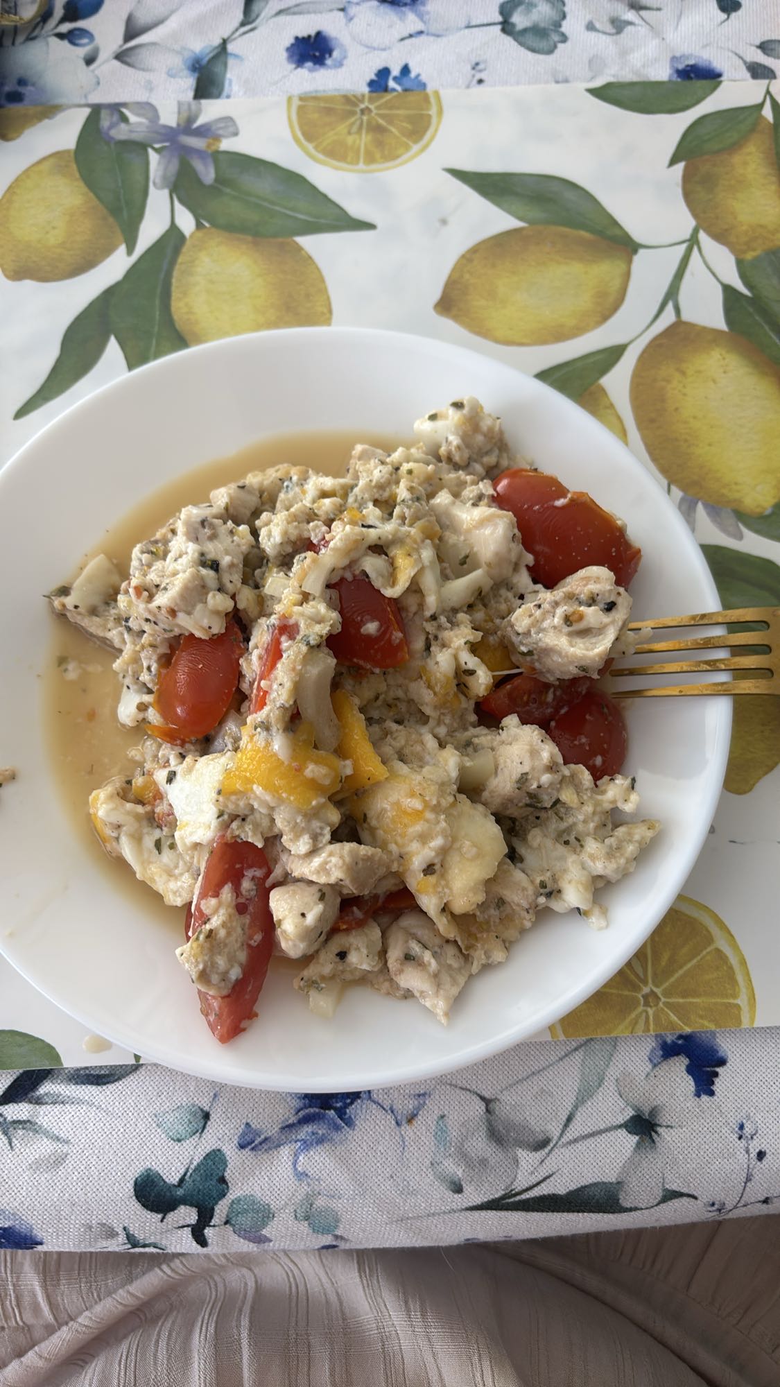 Jajecznica z kurczakiem