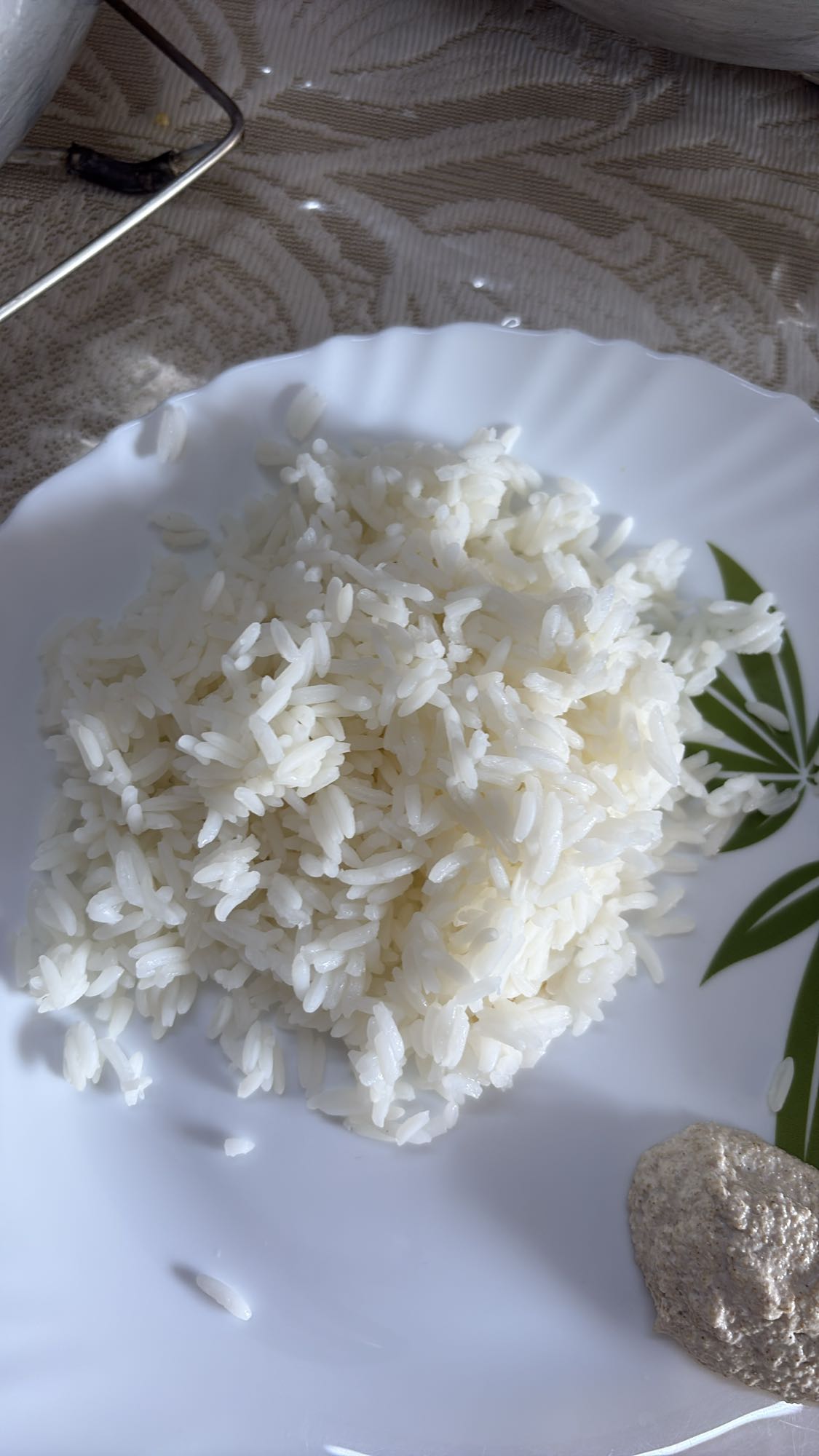 Rice with sesame paste