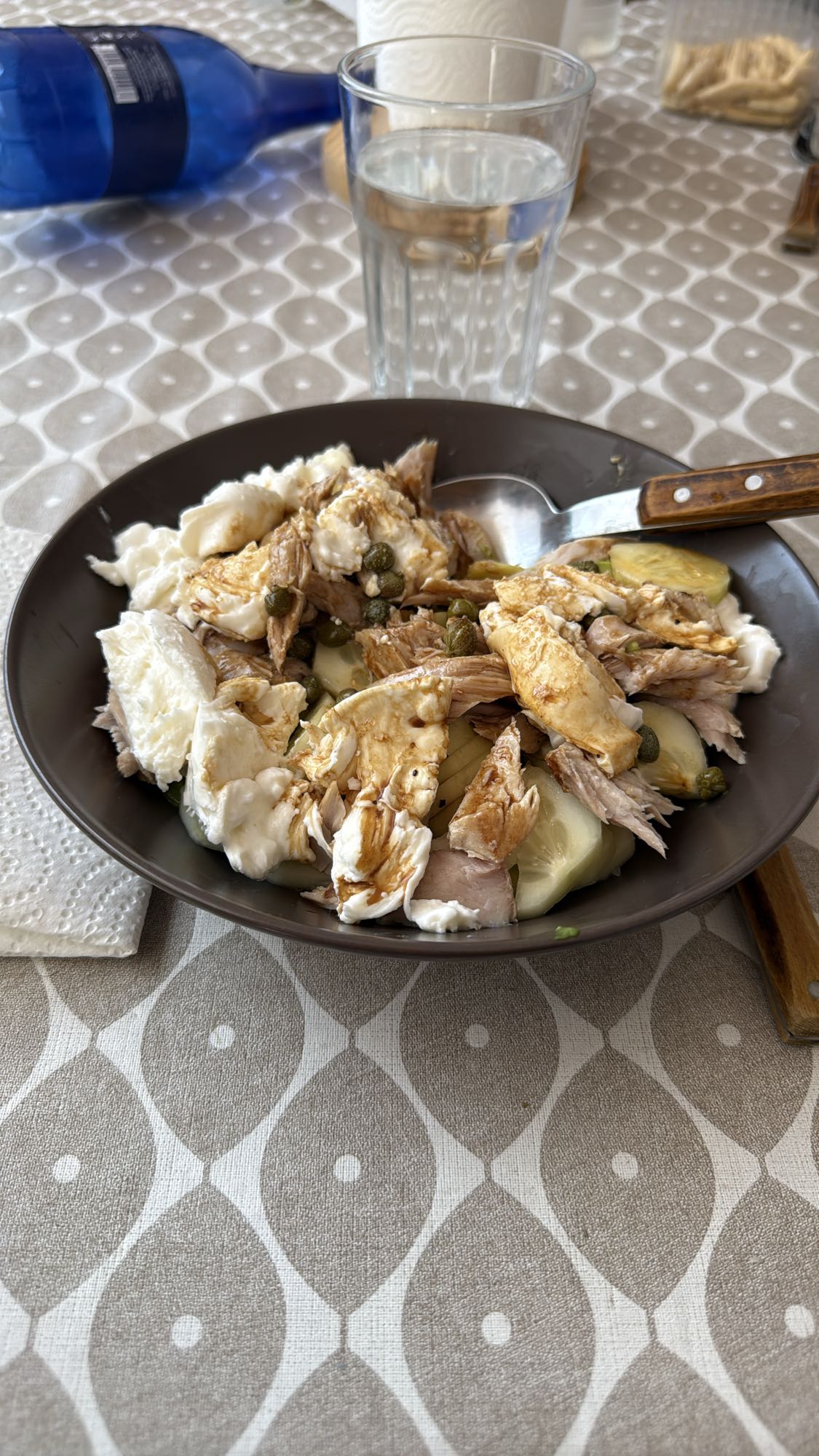 Ensalada de atún y mozzarella