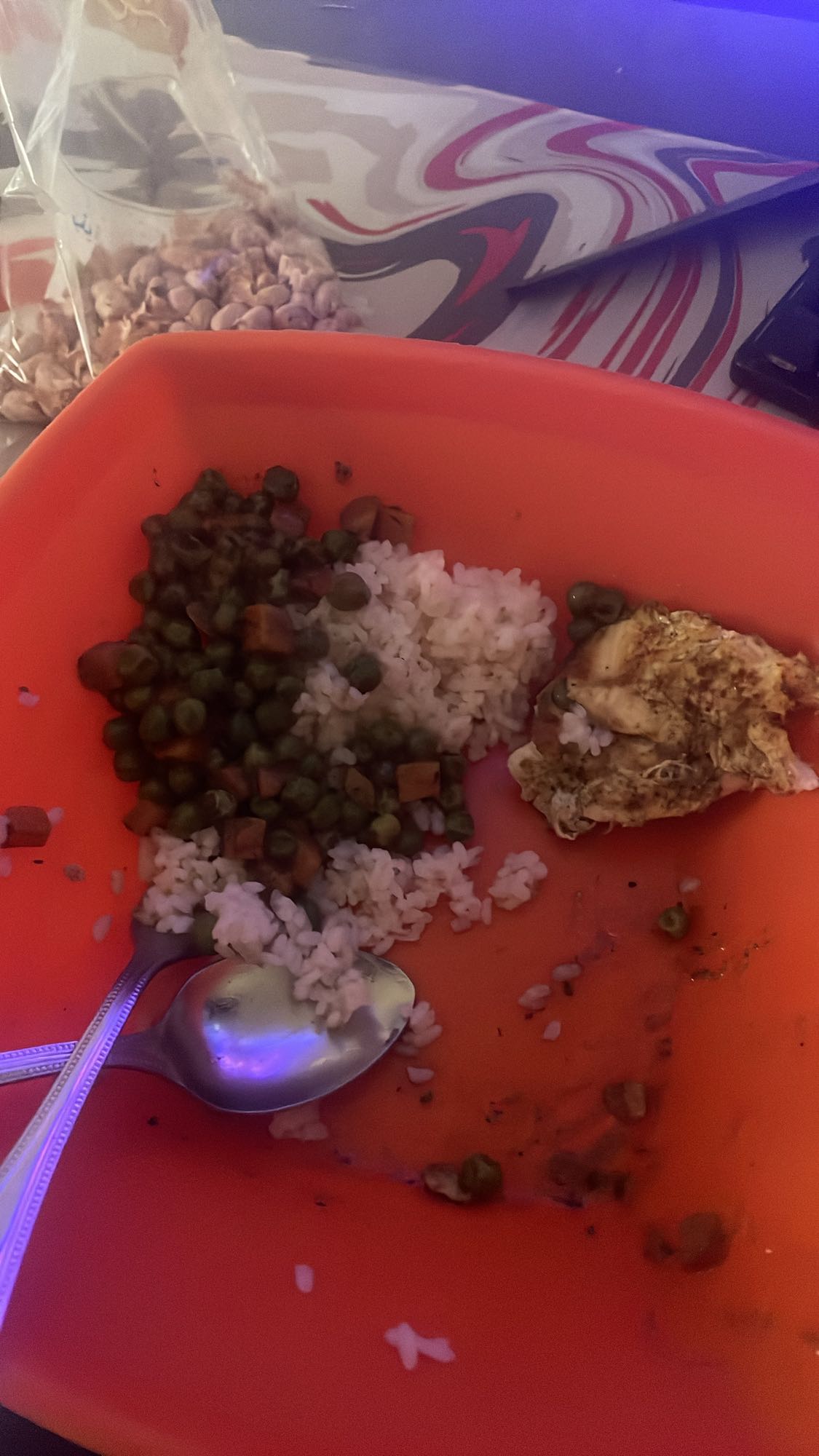 Rice, peas, egg plate