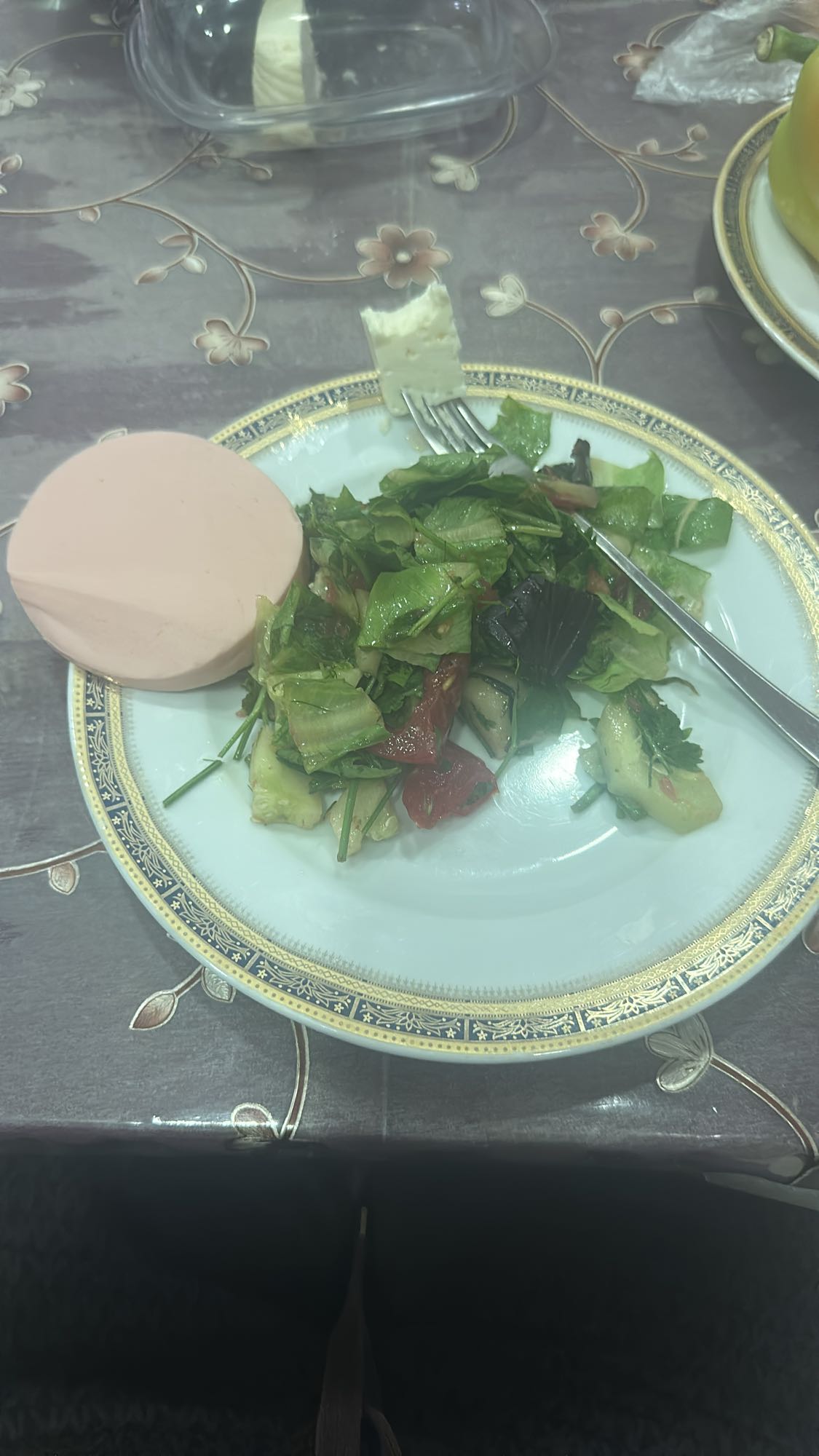 Salad with cheese & bologna