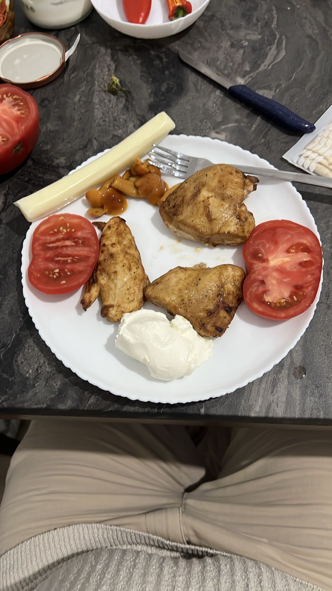 Հավի կրծքամիս և բանջարեղեն