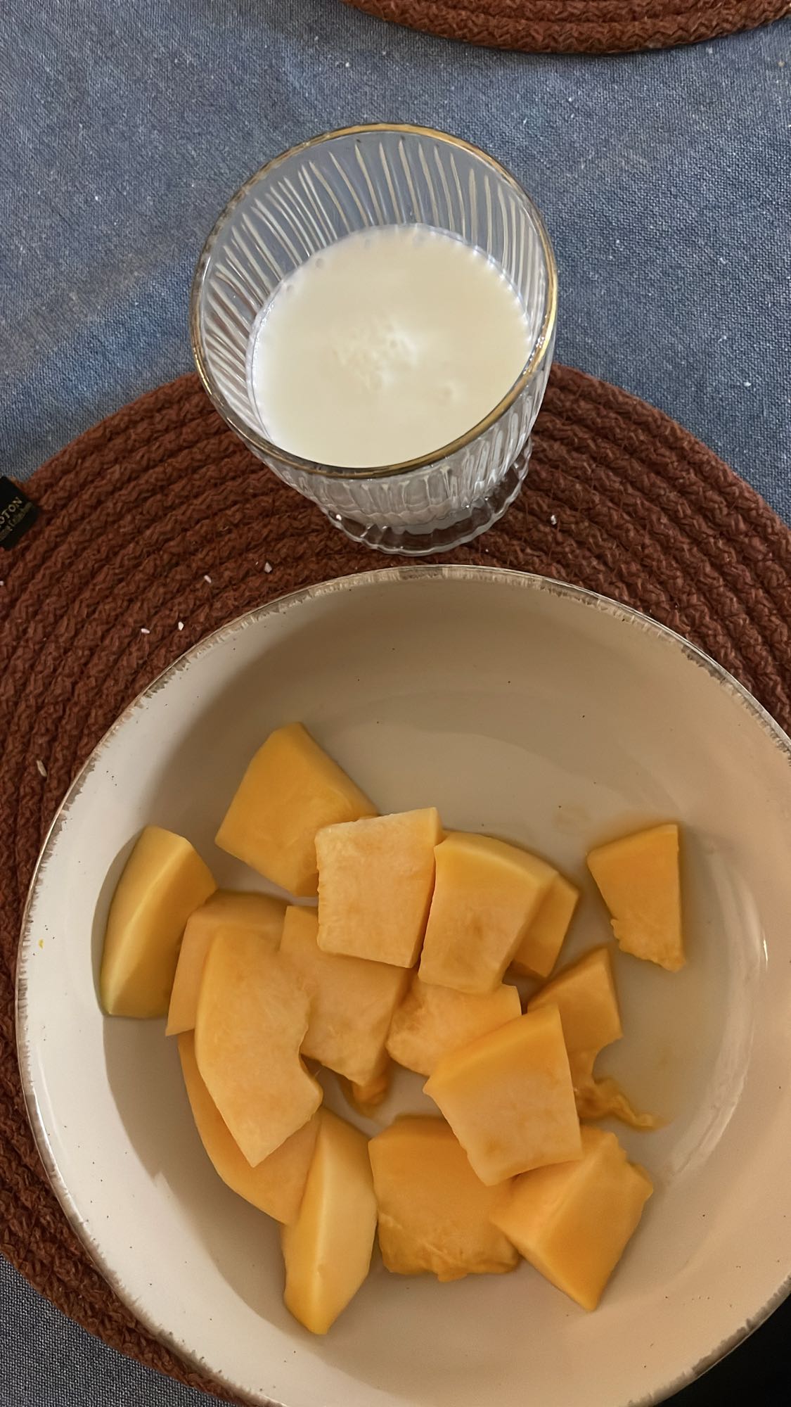 дыня и кефир