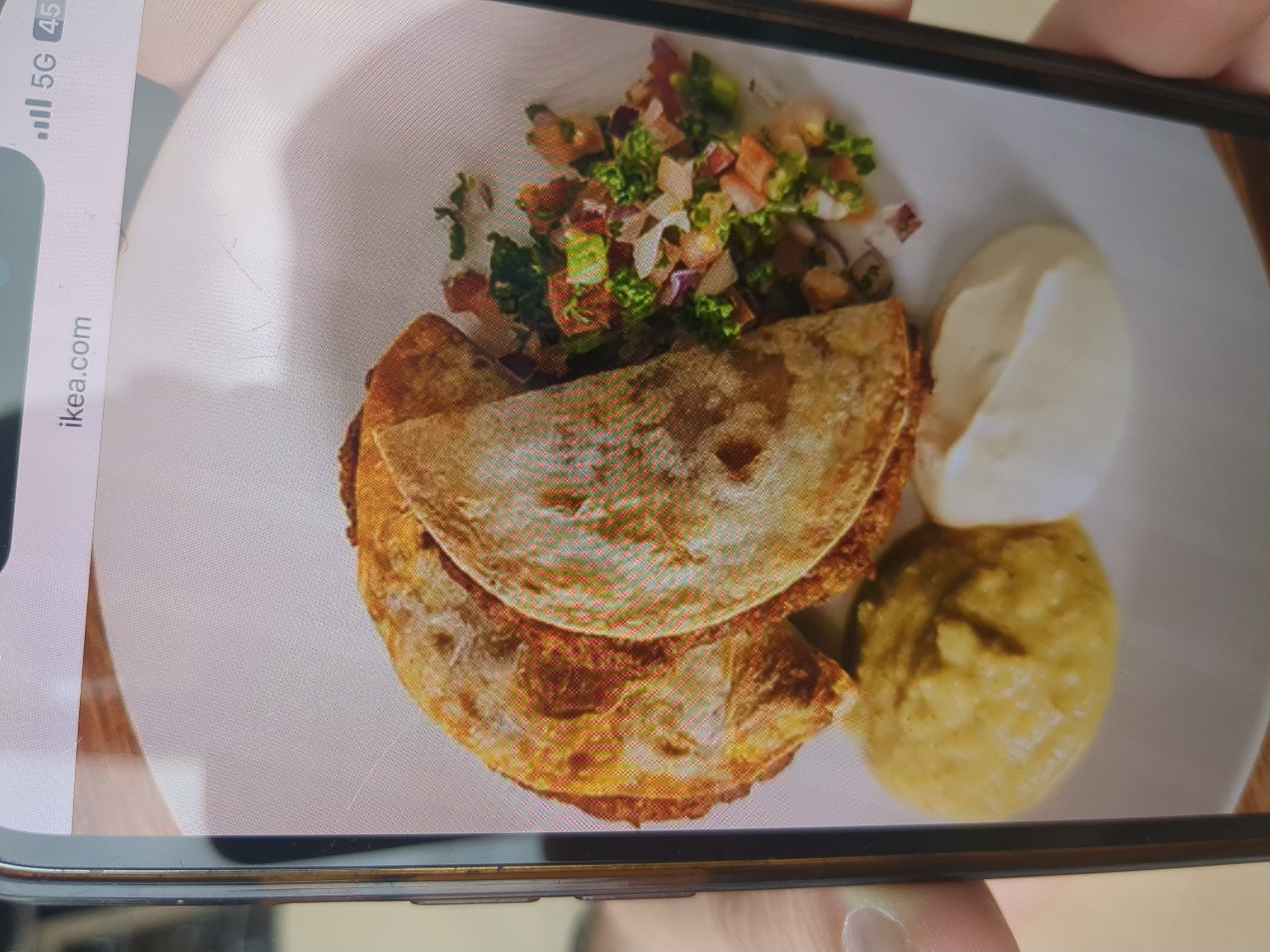 Quesadillas med salsa