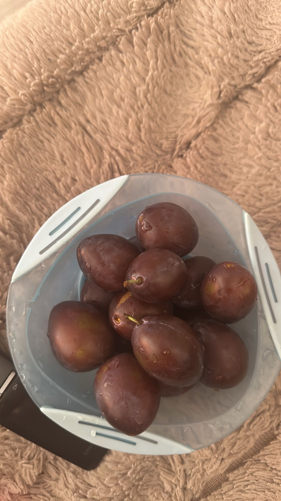 Świeże czerwone winogrona