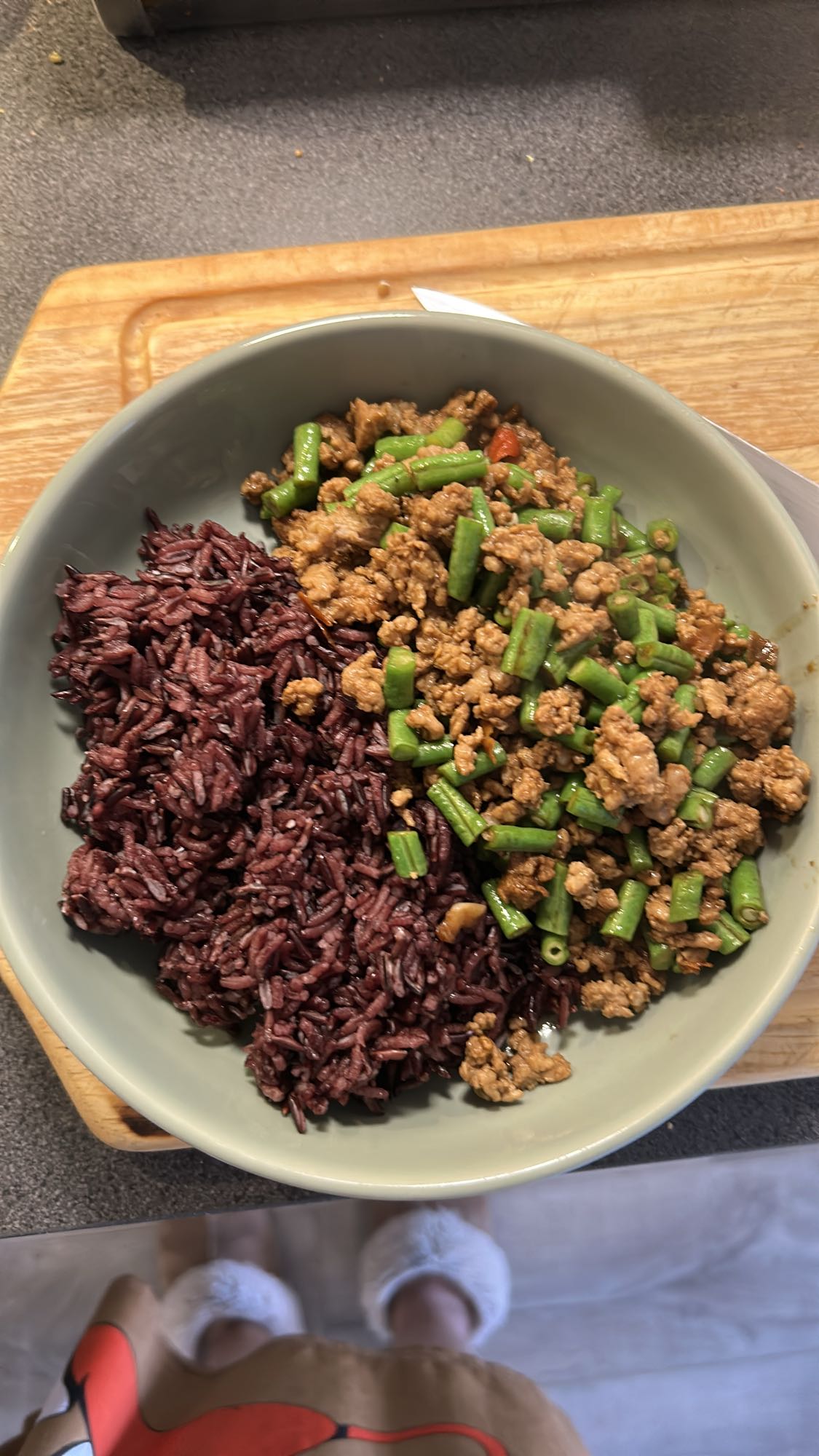 Svart ris med kjøttdeig