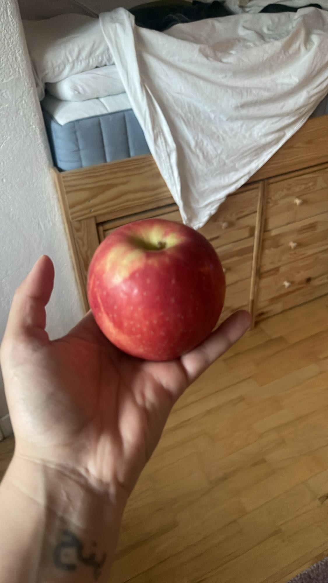 Röd äpple