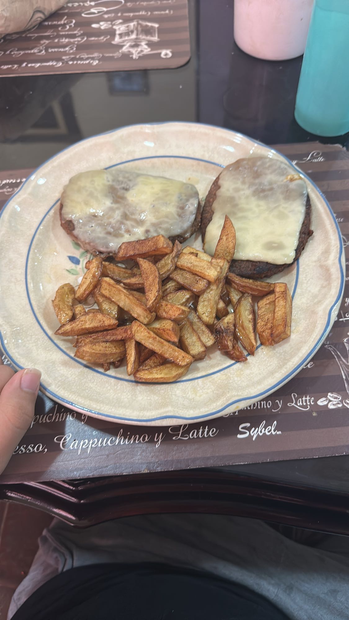 hamburguesas con papas