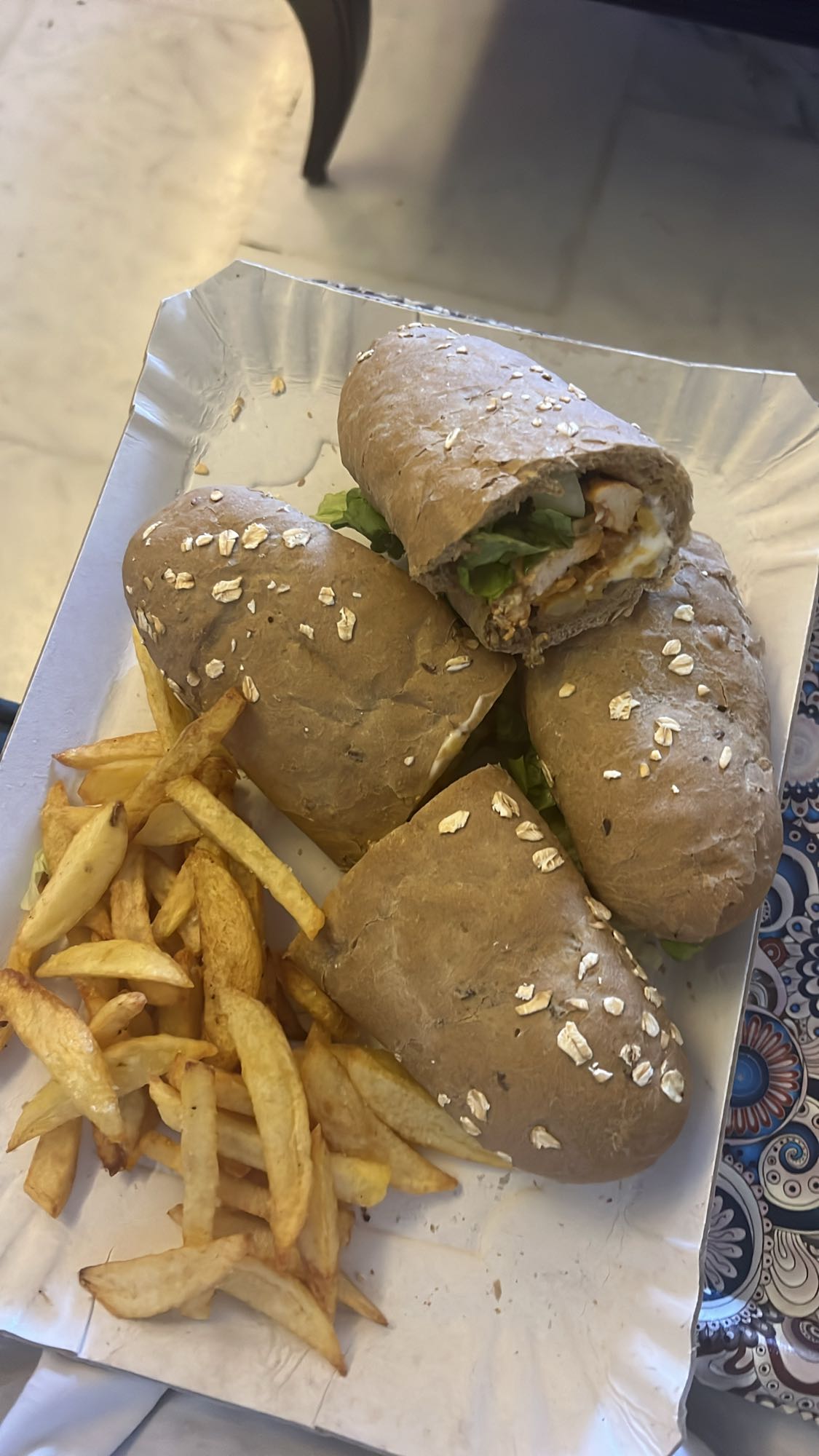 Chicken sandwich & fries