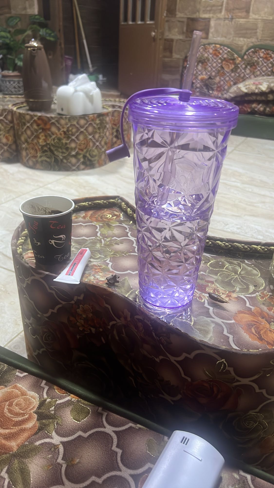 Instant coffee with water