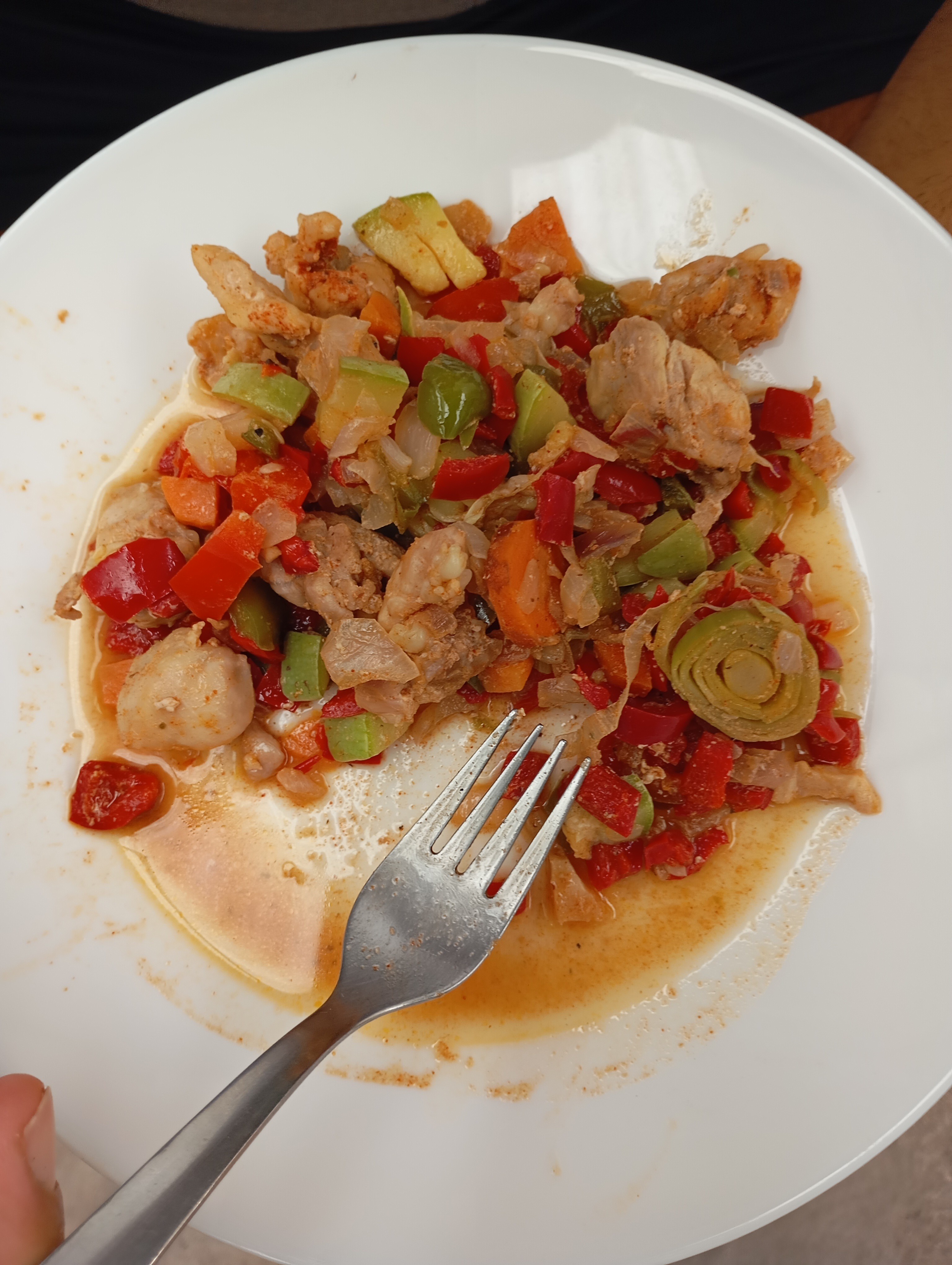 Pollo salteado con verduras