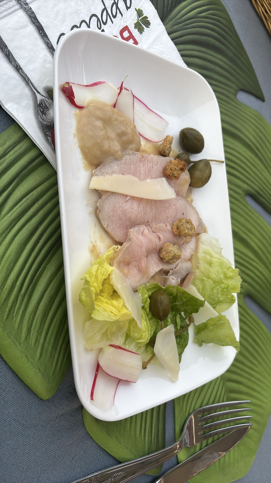Vitello tonnato salade