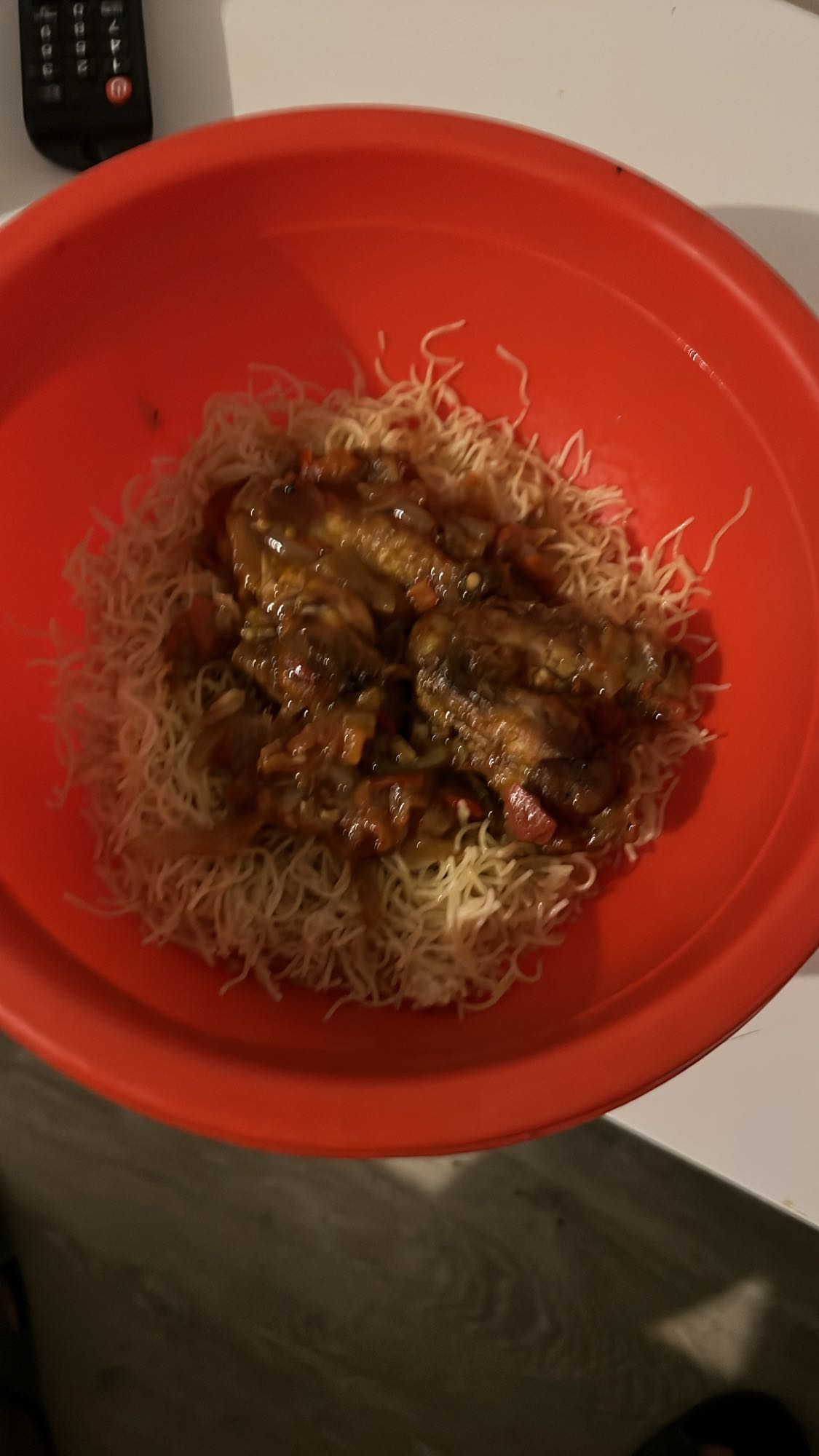 Nouilles et poulet sauce