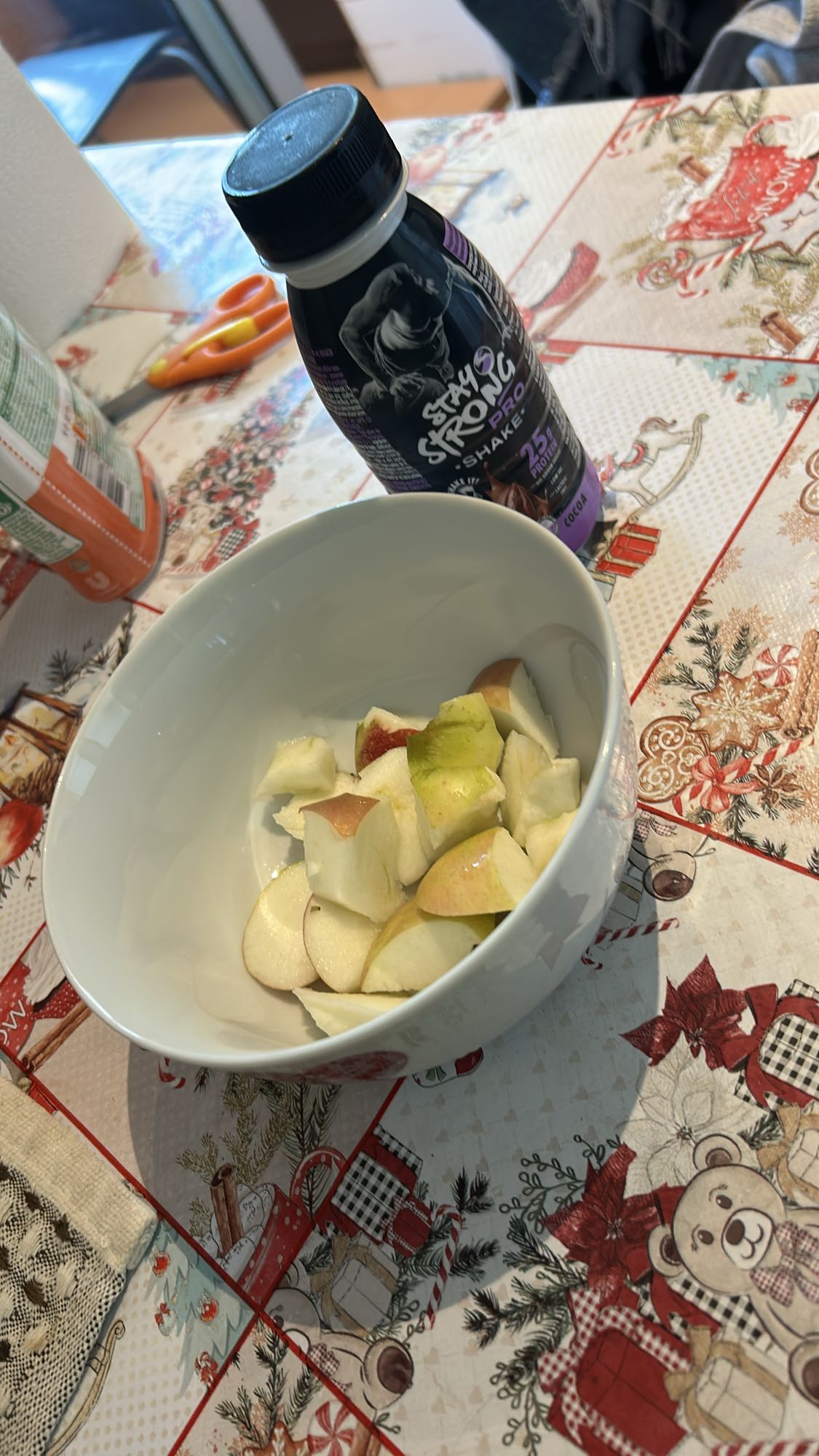 Shake proteic fără zahăr și măr