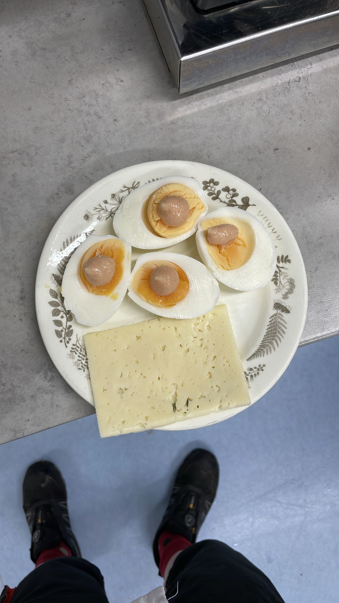 Ägg och ost tallrik