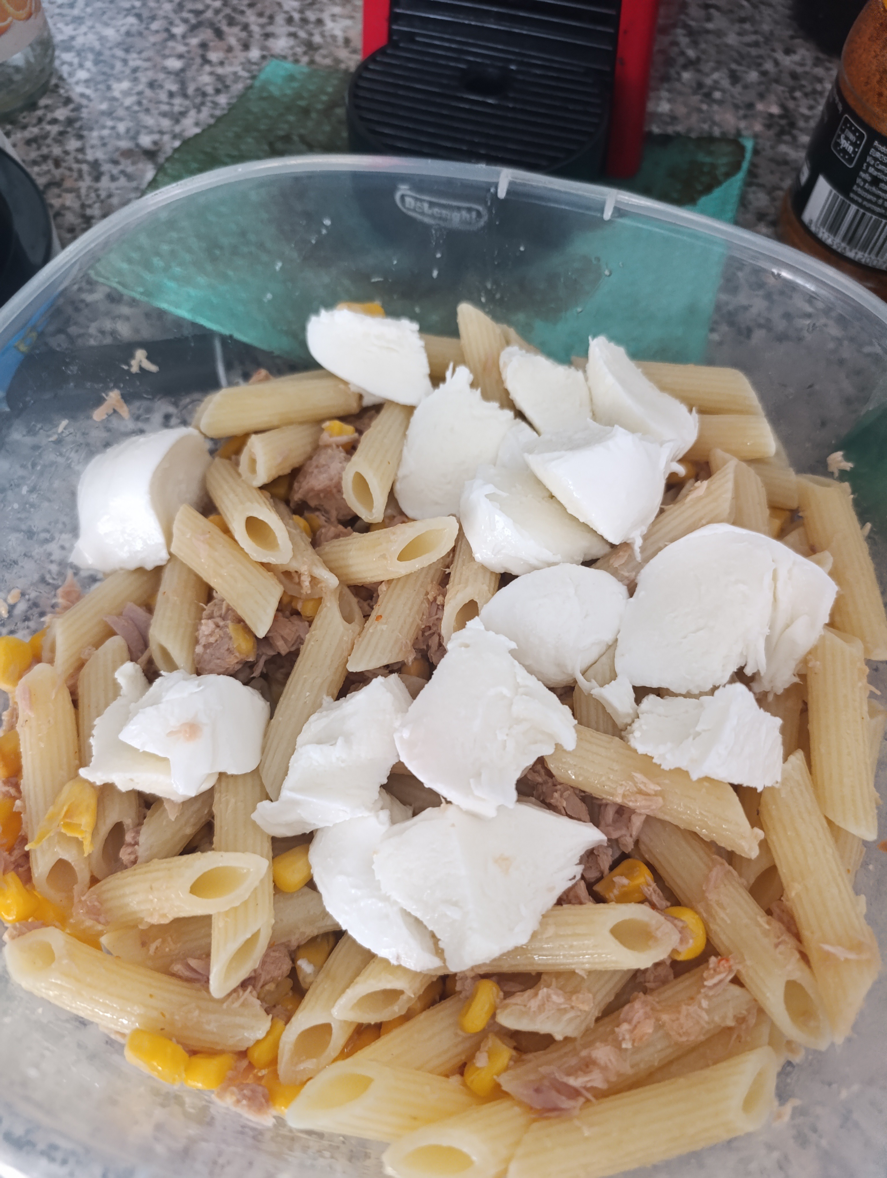 Tuna Mozzarella Pasta Salad