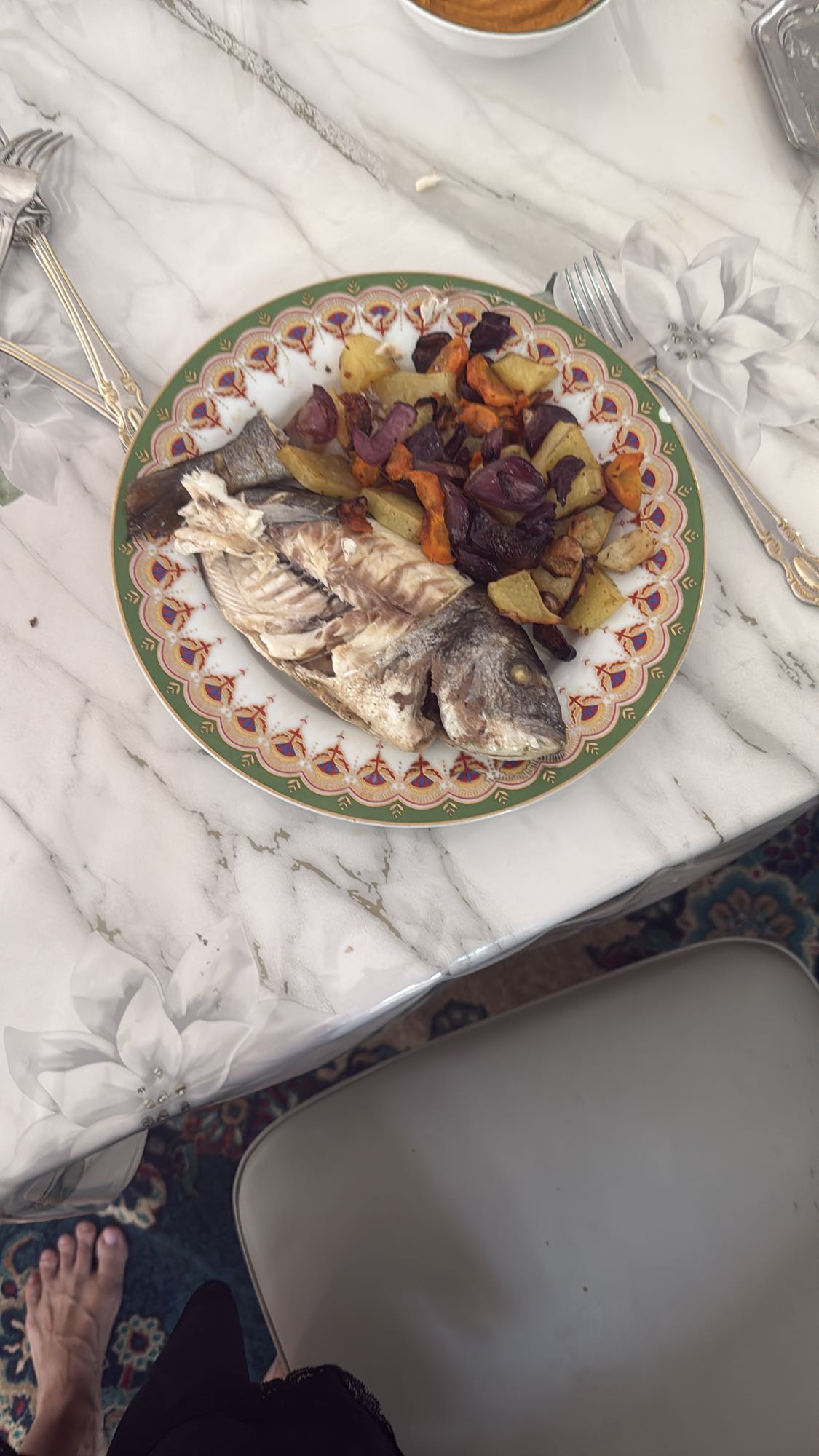 Запечённая рыба с овощами