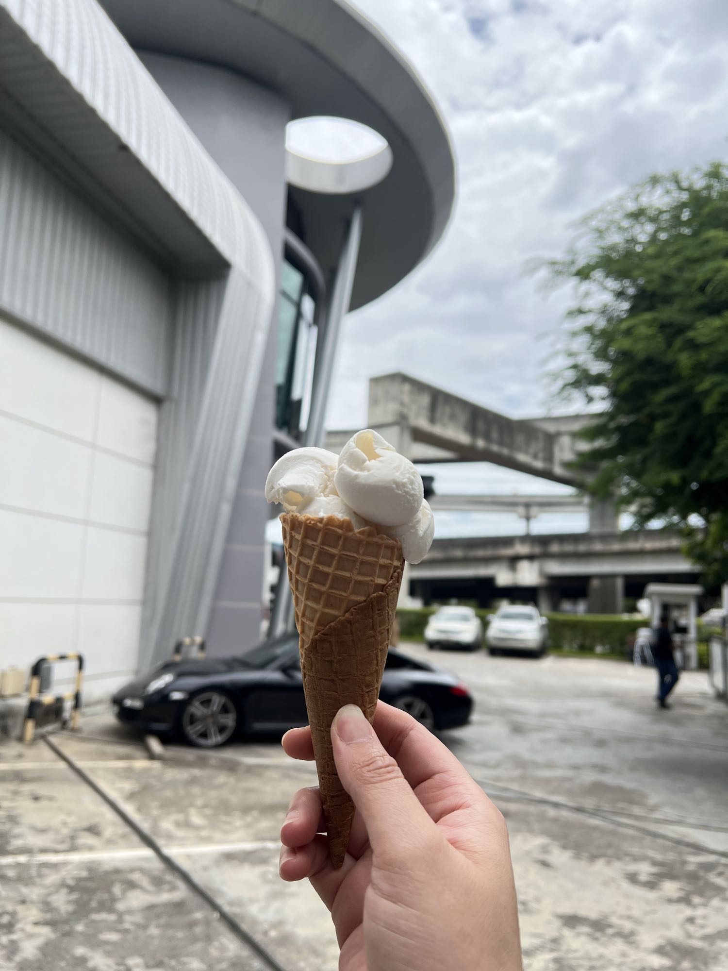 Vanilla Ice Cream Cone