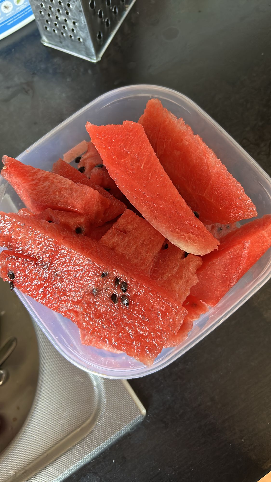 Felii de pepene roșu