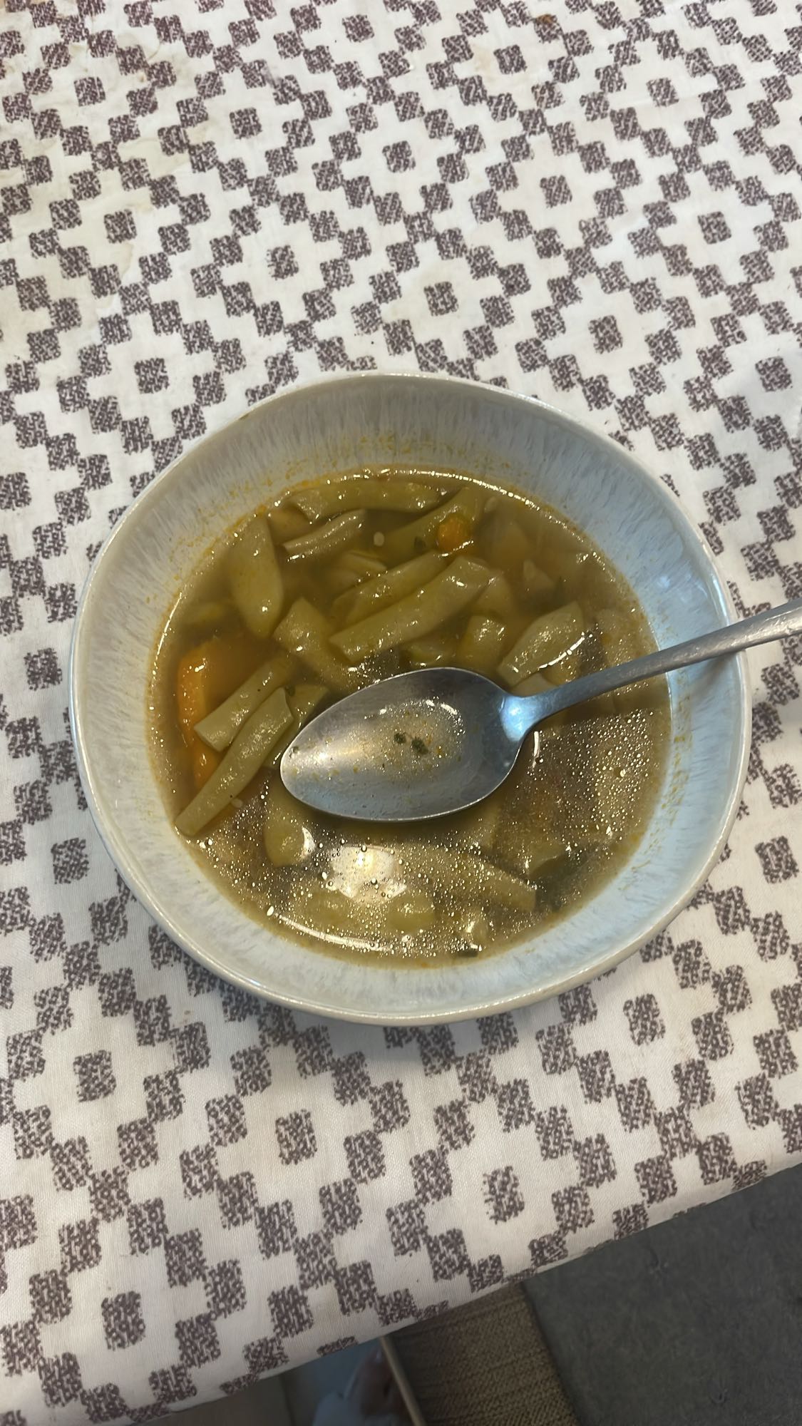 Supă de fasole verde