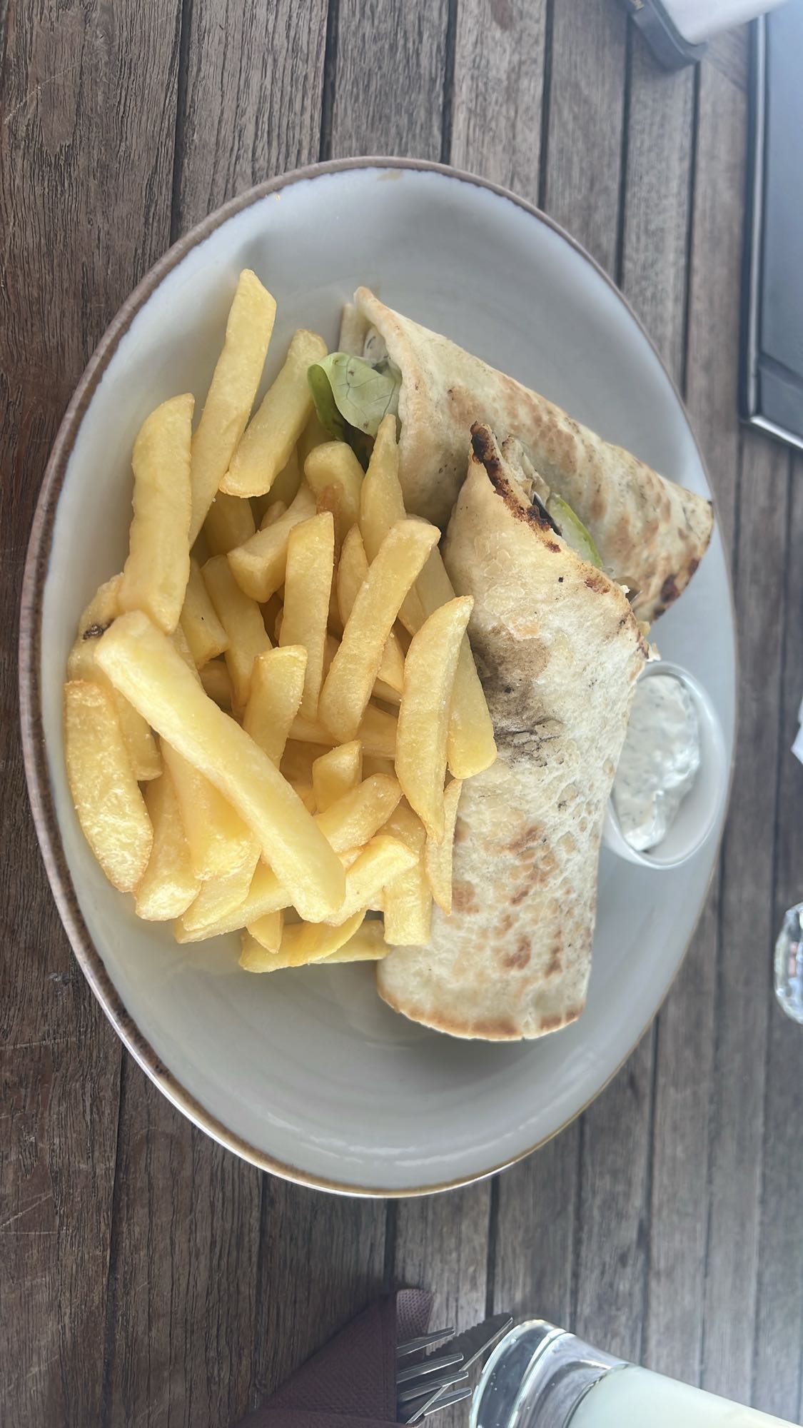 Wrap mit Pommes