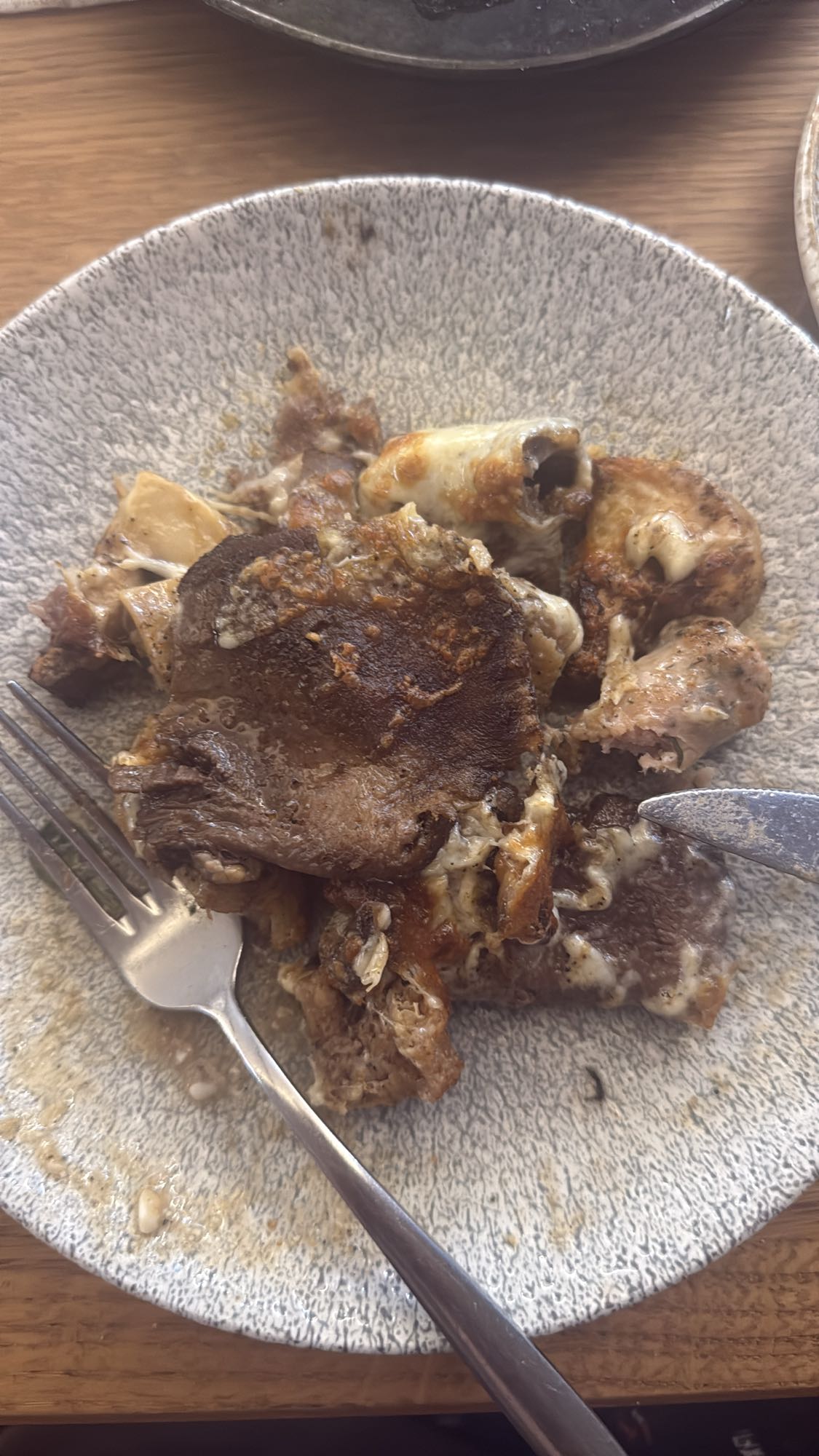 Limba de vită cu brânză