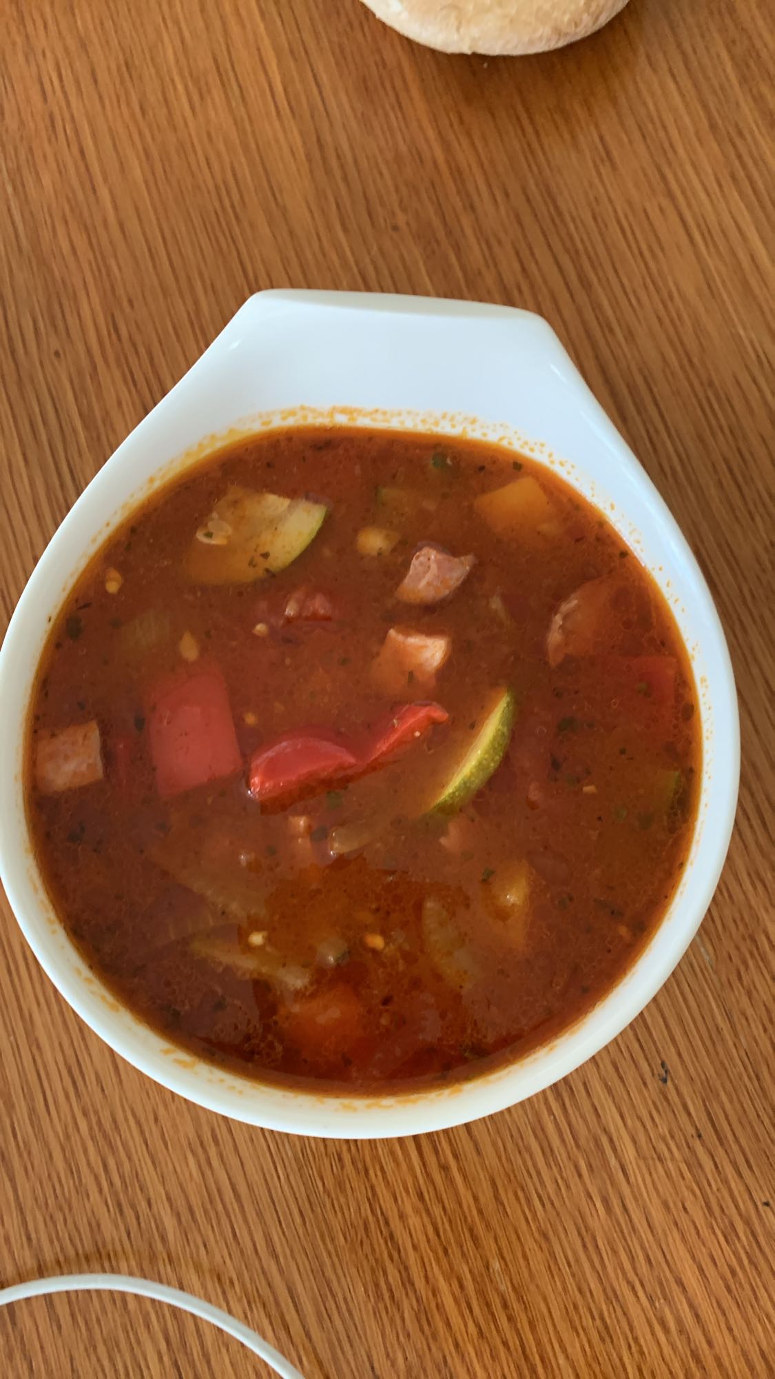 zupa warzywna z kiełbasą