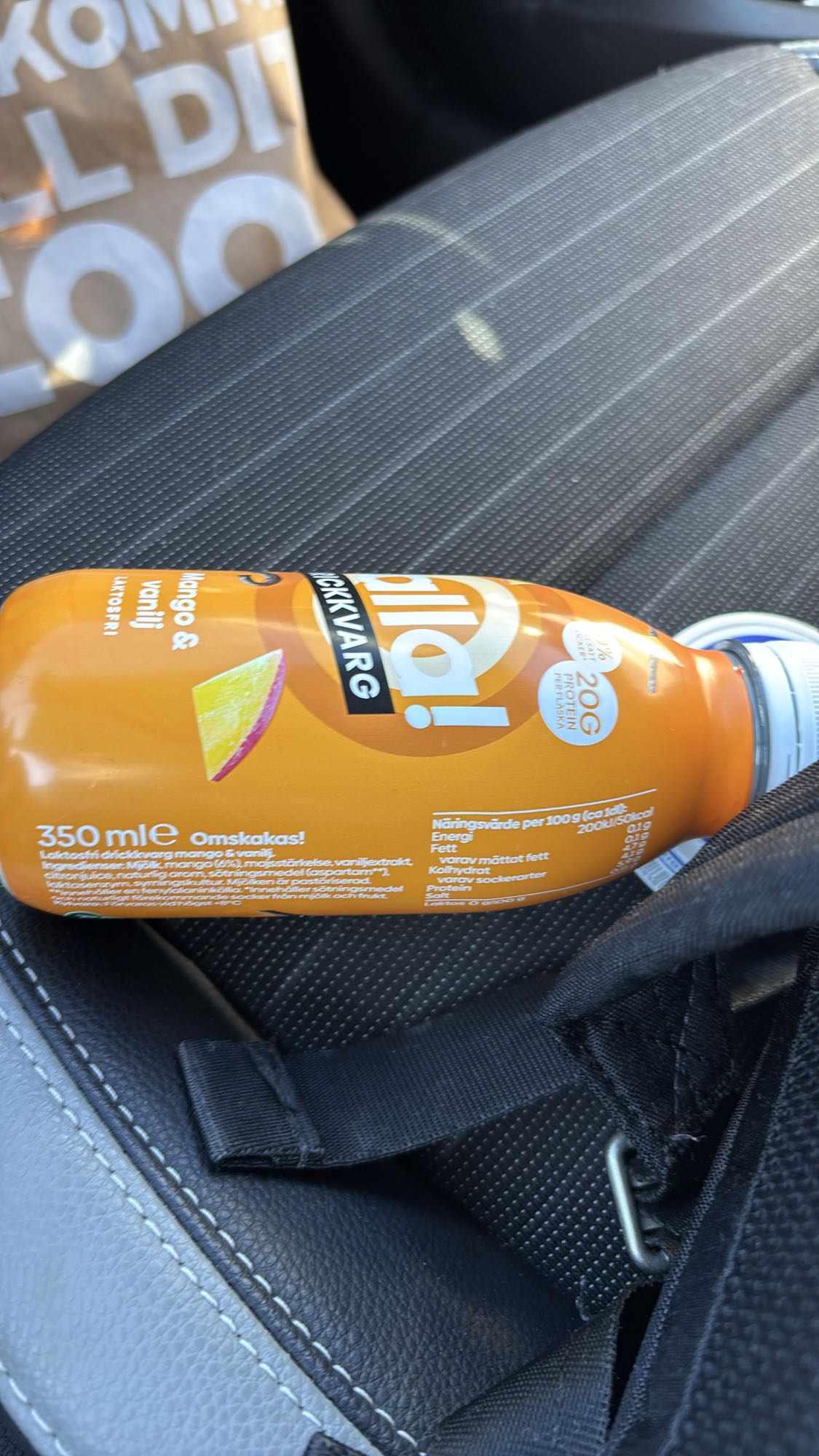 Mango vanilj kvargdryck