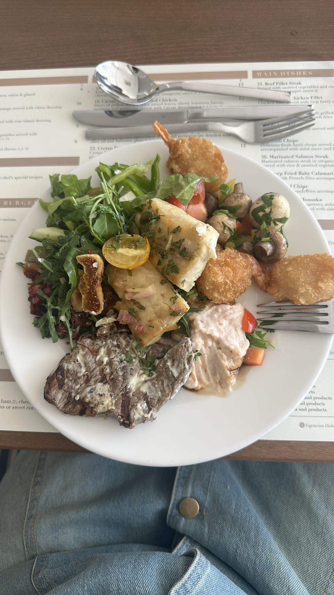 Mixed Grill & Salad Plate