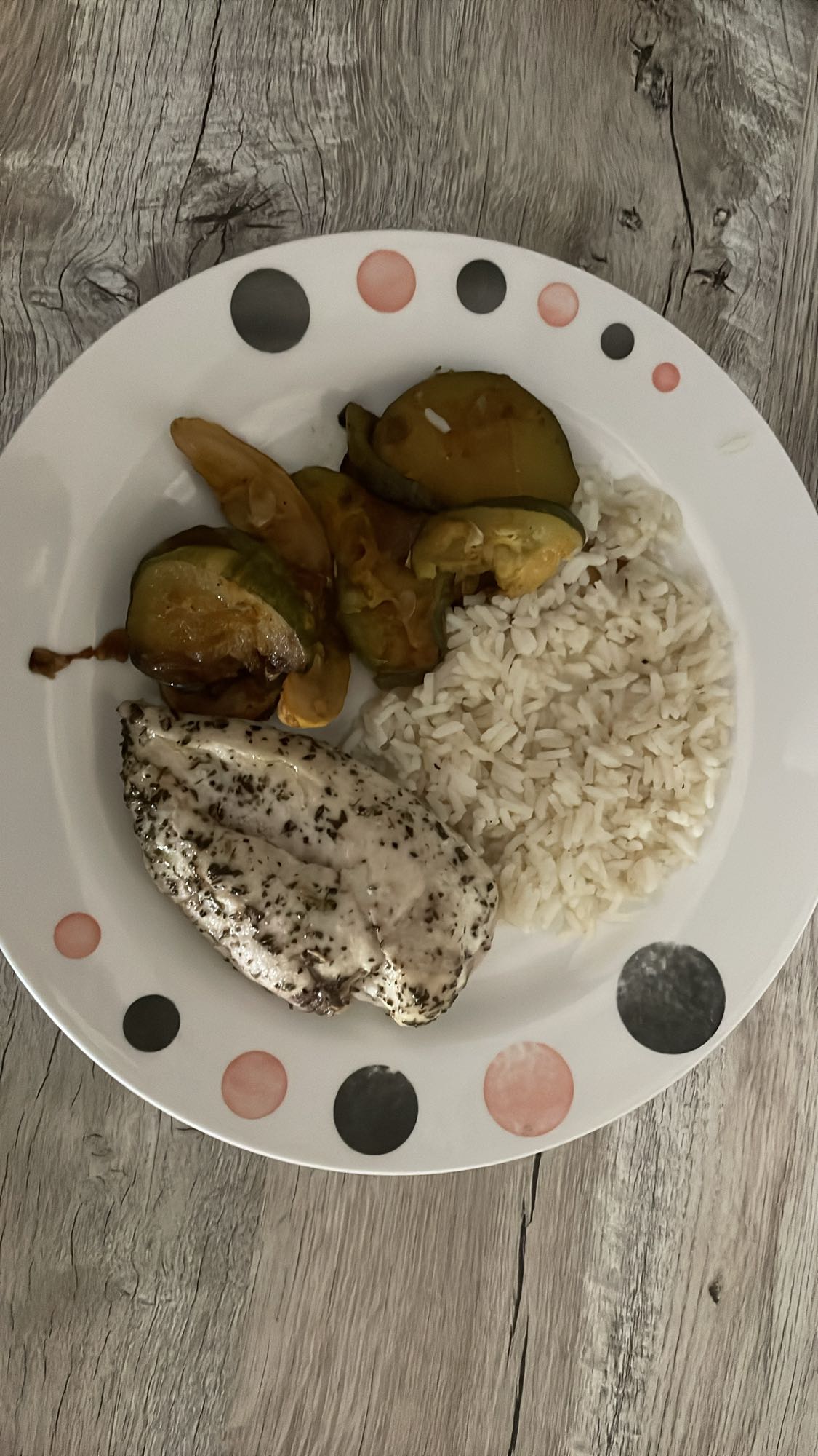 Poulet, riz et courgettes