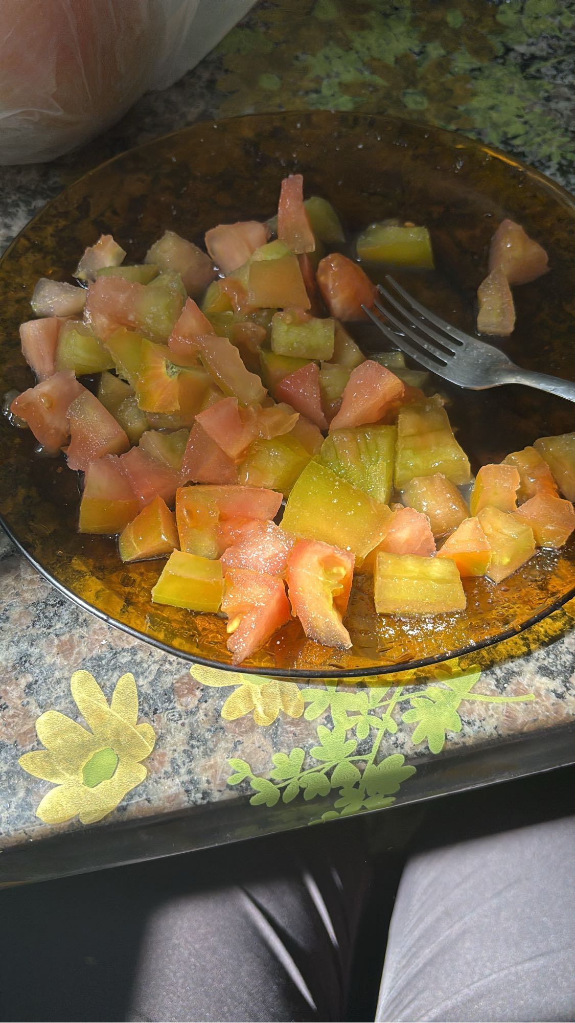 Salada de tomate simples