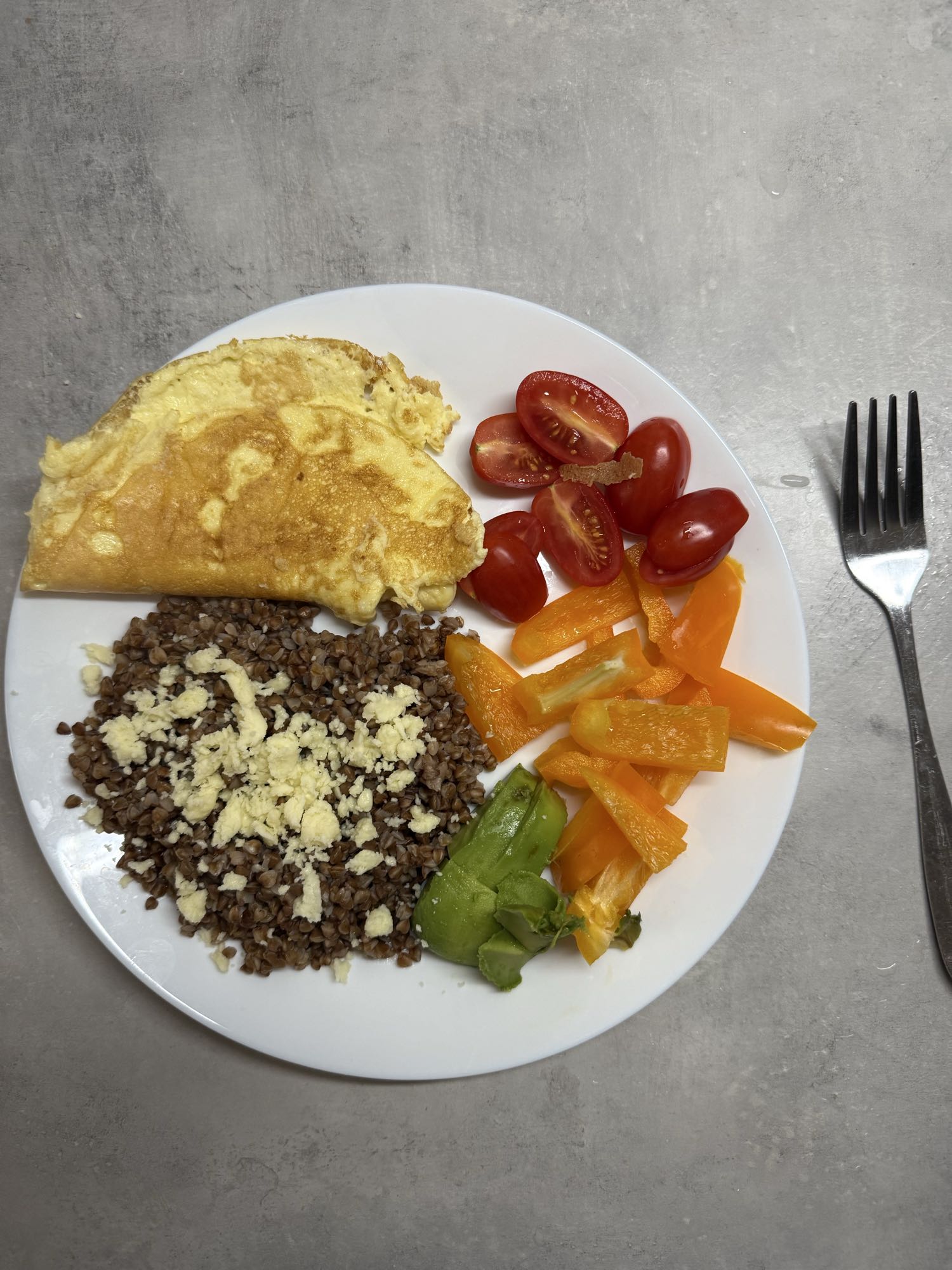 Omelette with buckwheat & veggies