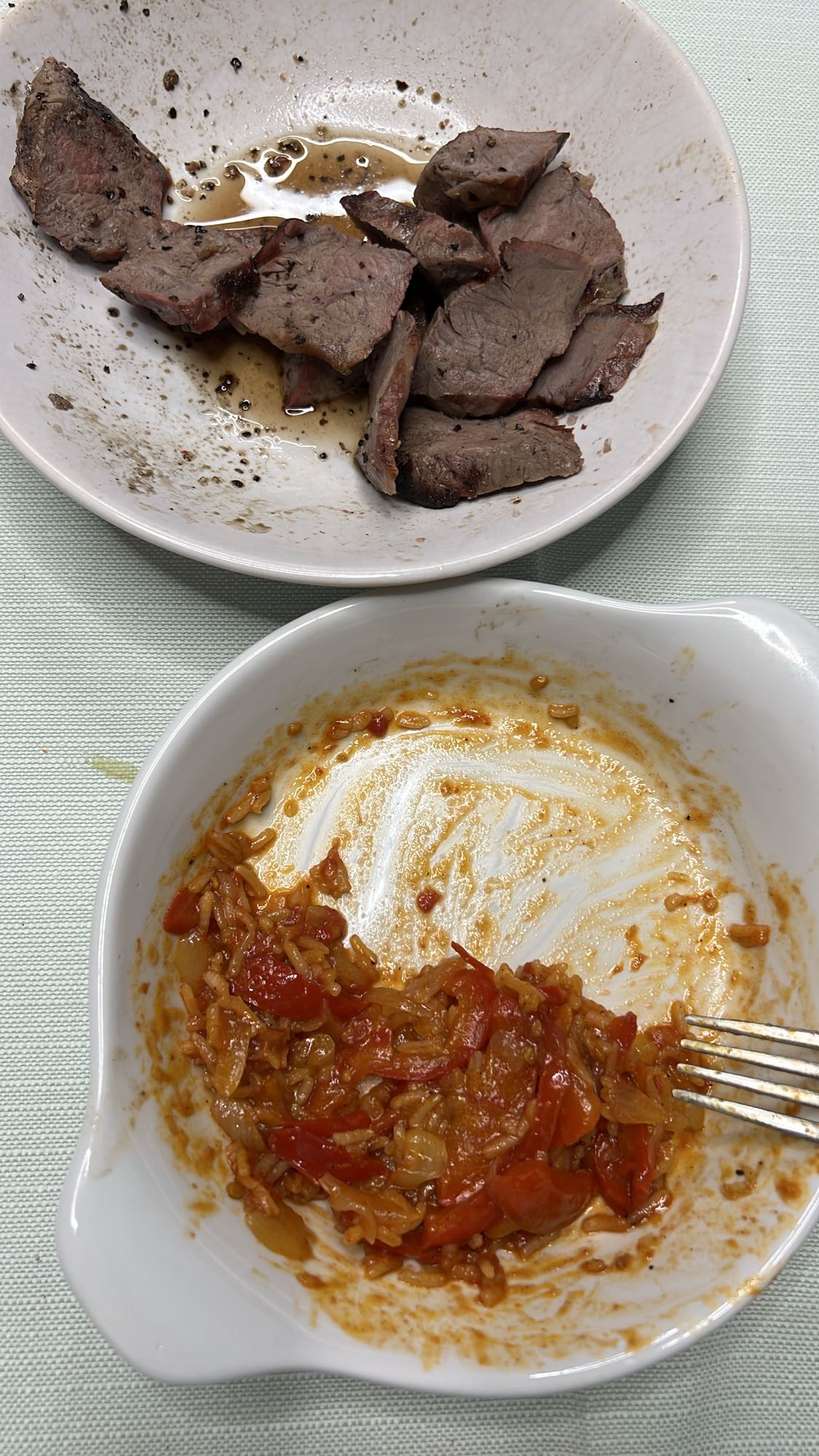 Vită cu orez și legume