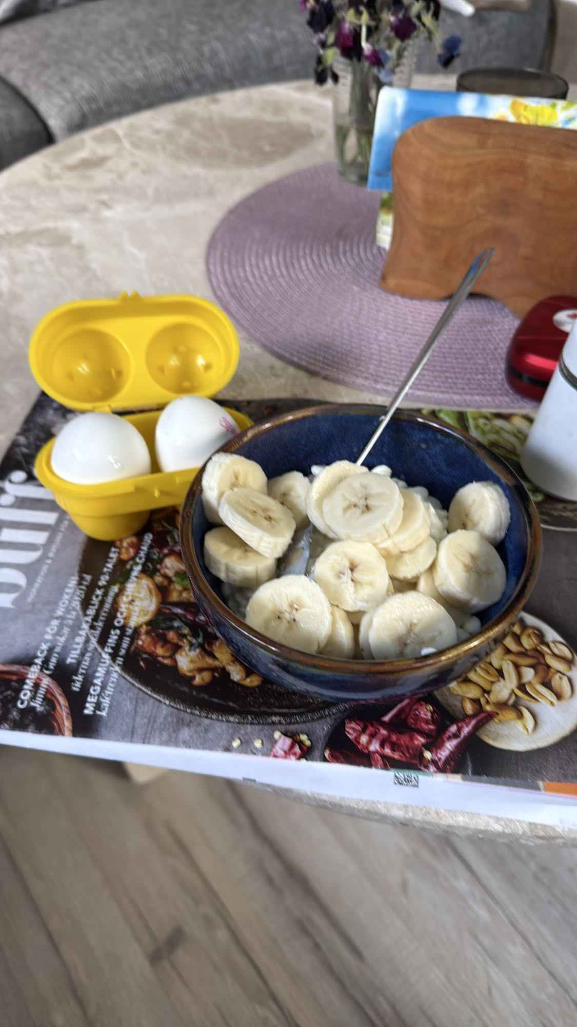Banan och äggfrukost