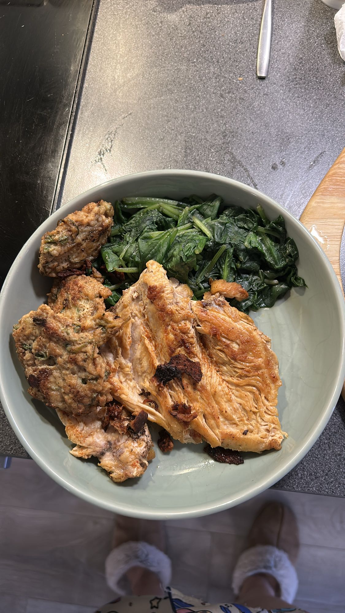 Kylling med spinat og kaker