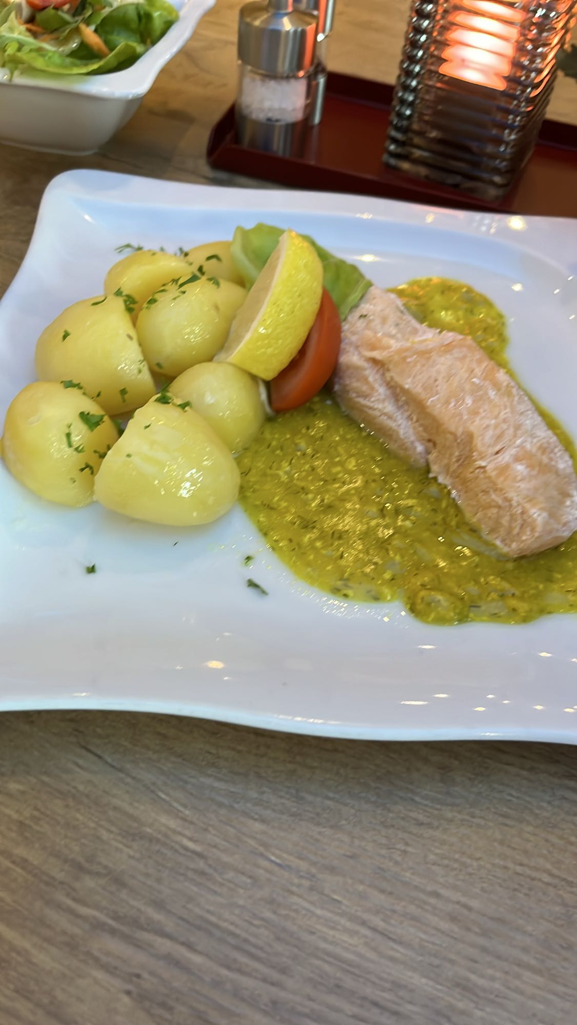 Lachs mit Kartoffeln