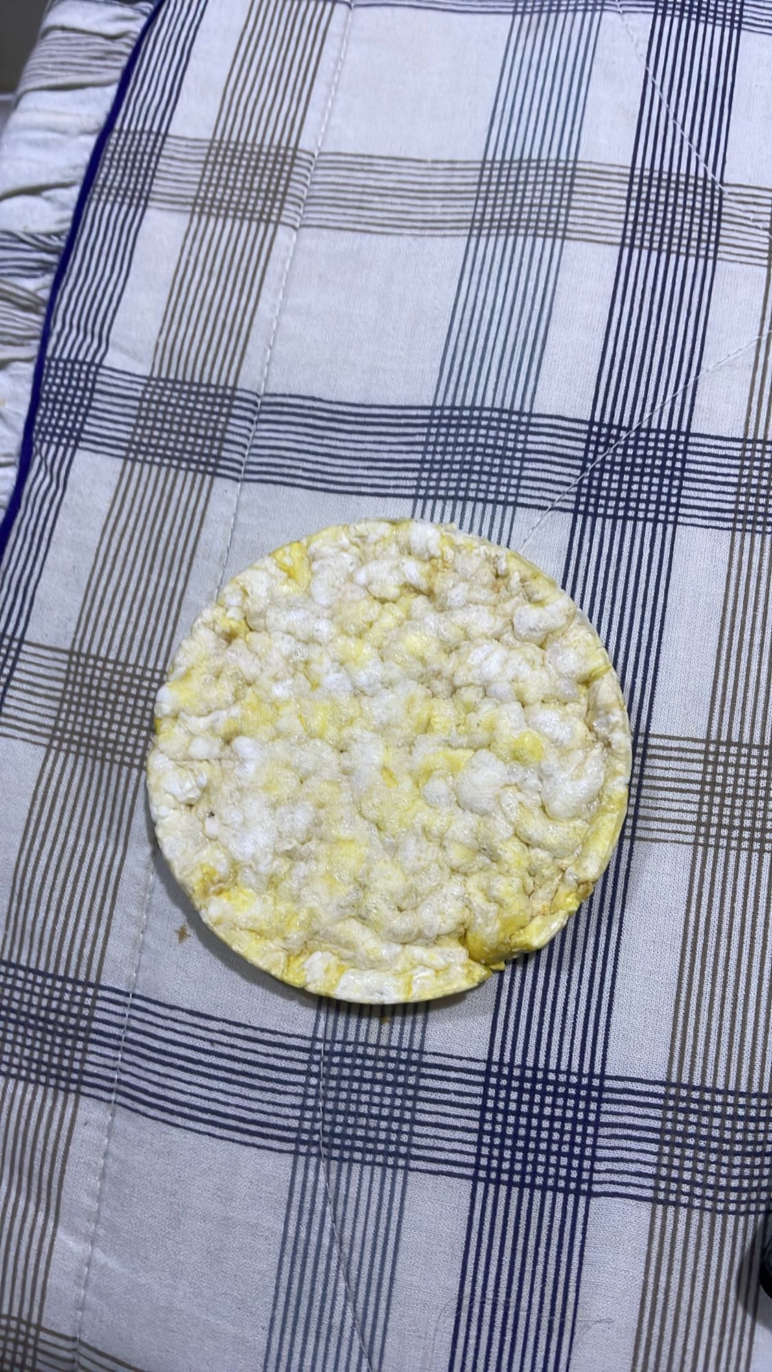 Plain corn rice cake