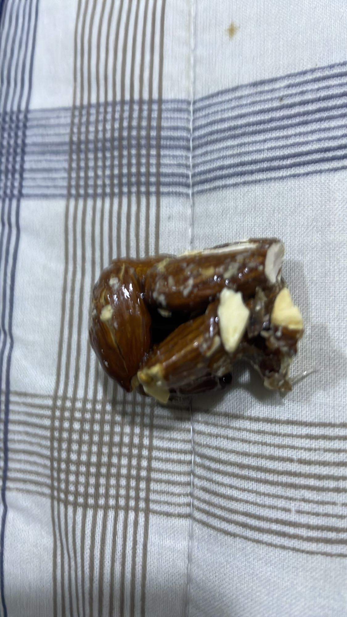 Date Almond Cluster
