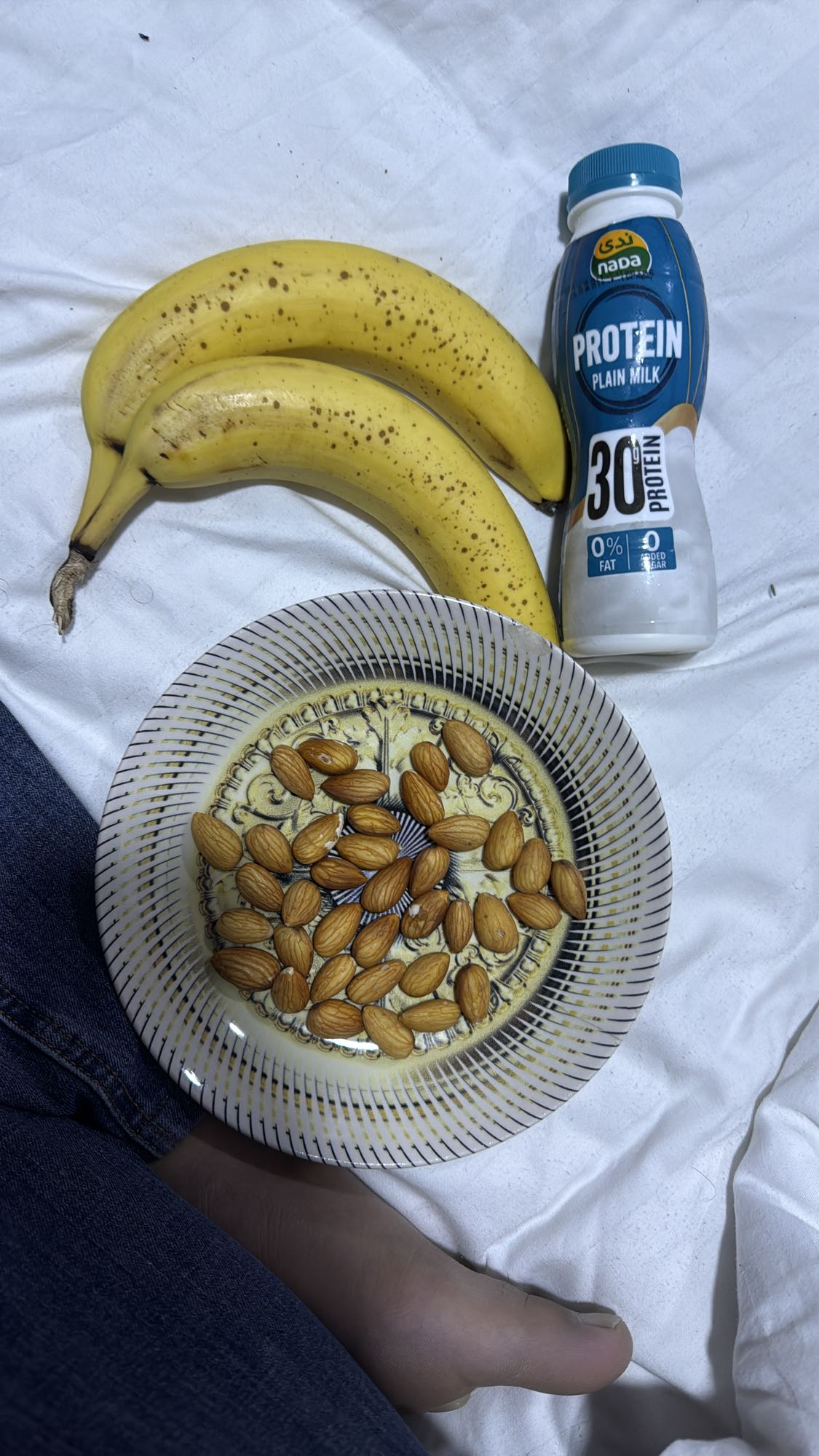 Banana, Almonds, Protein Milk