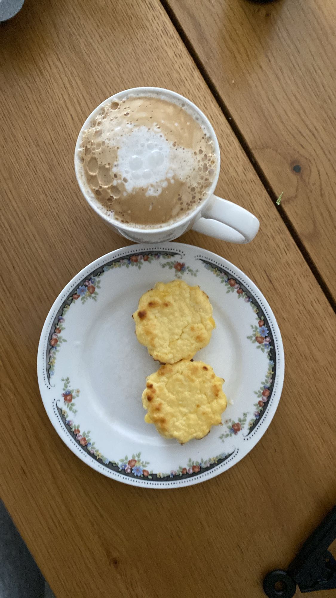 Кофе с сырниками