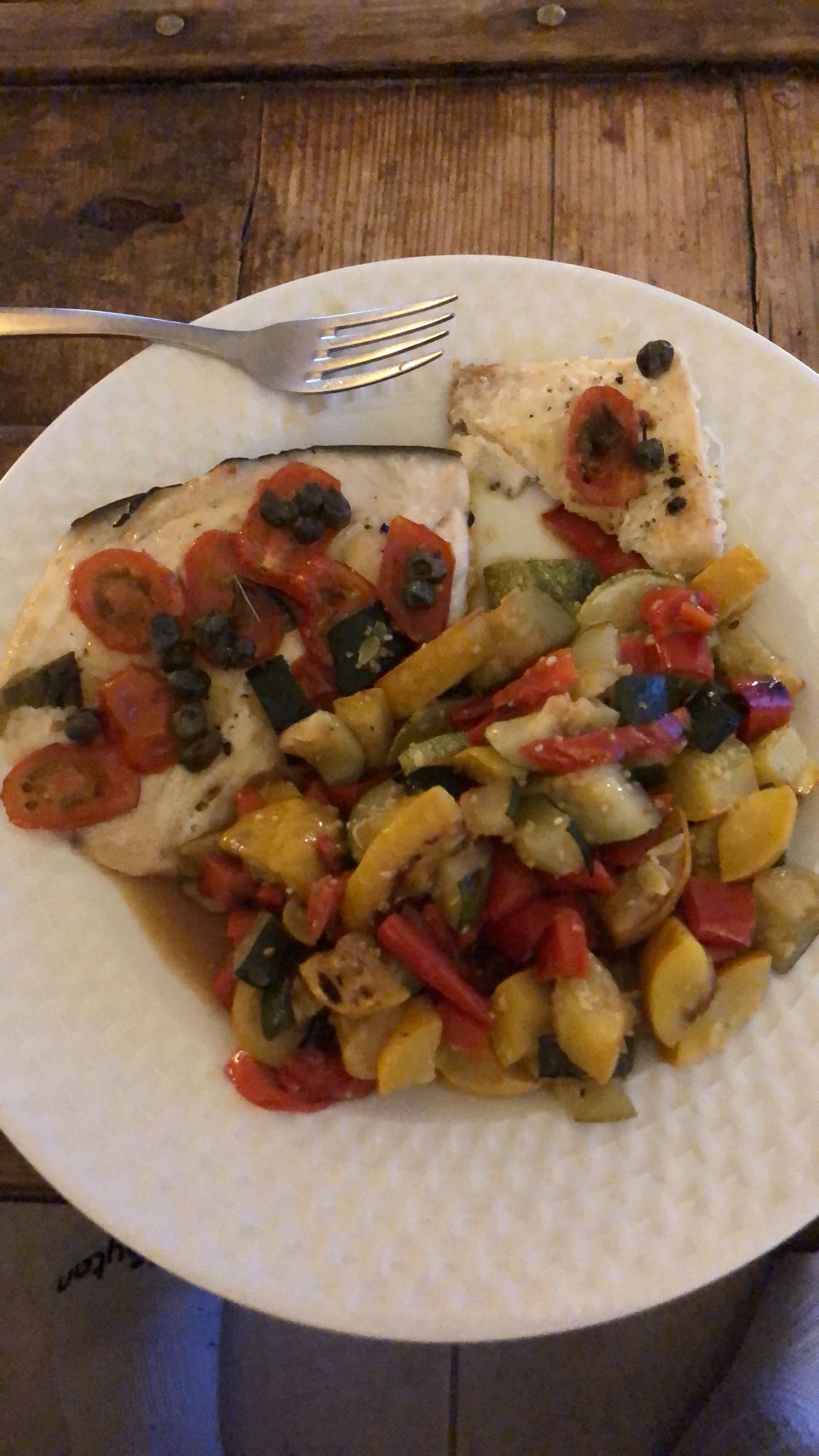 Espadon et légumes sautés