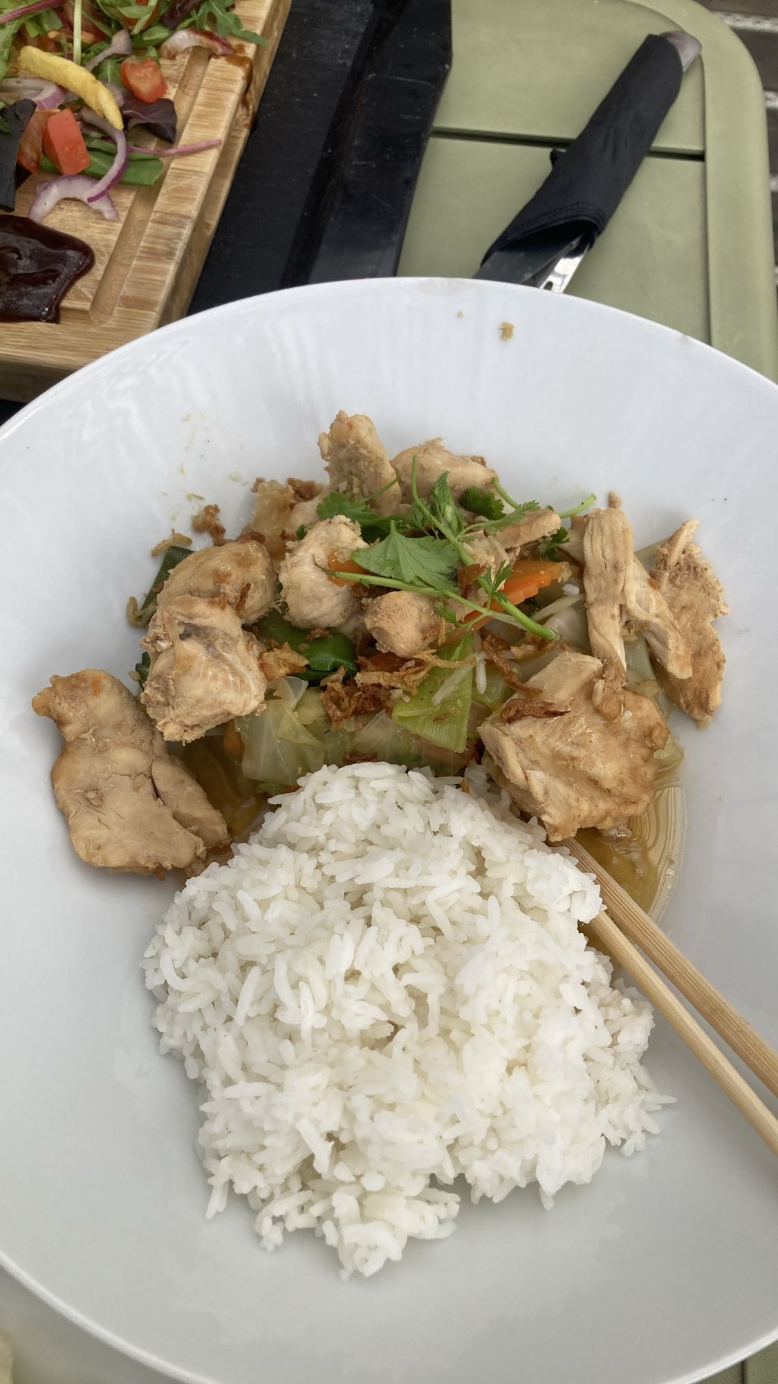 Poulet sauté avec riz